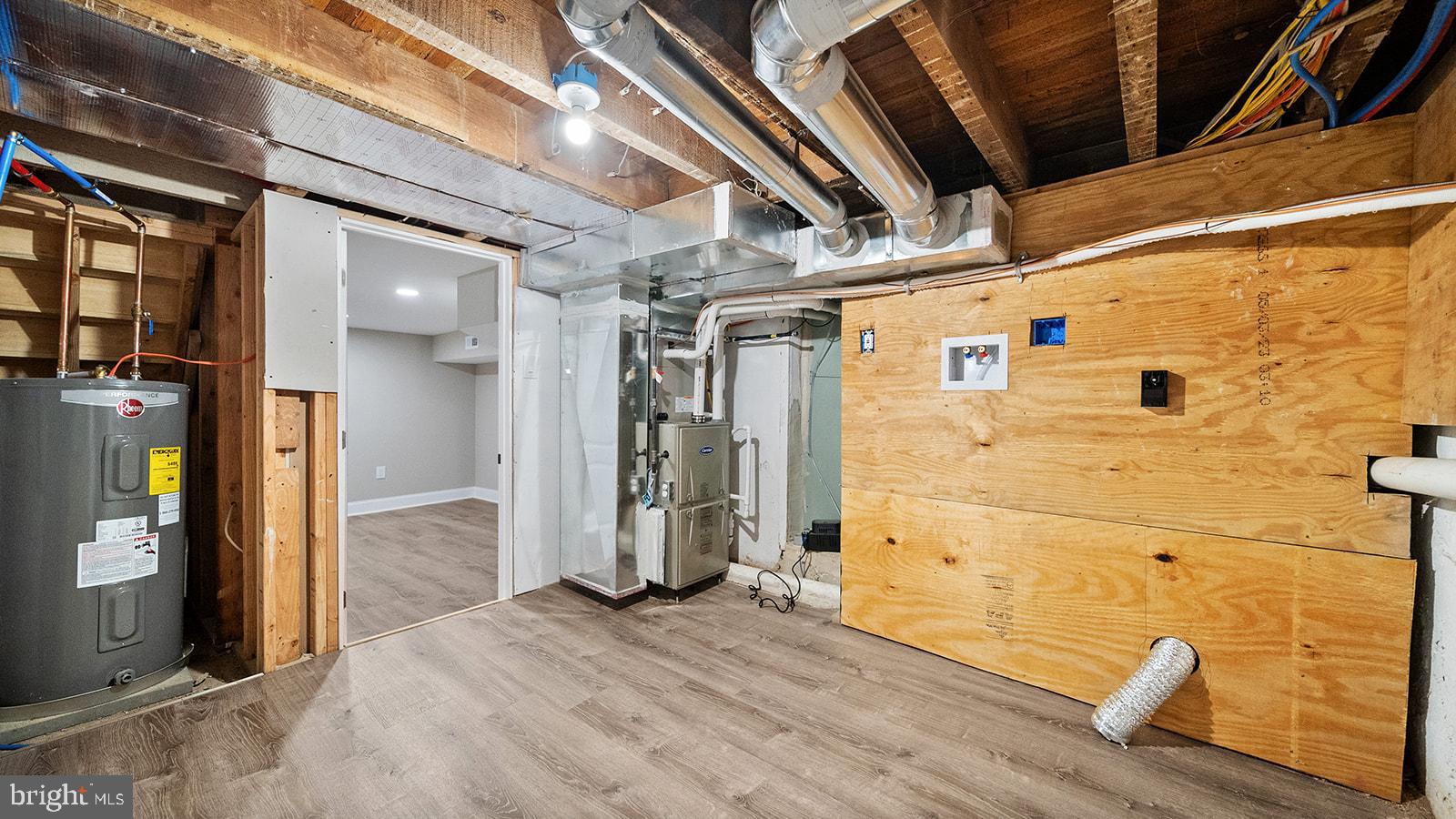 WEST PHILADELPHIA - Residential