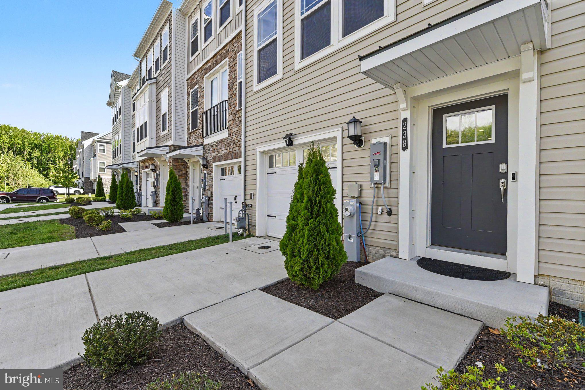 238 WATERSTONE RD