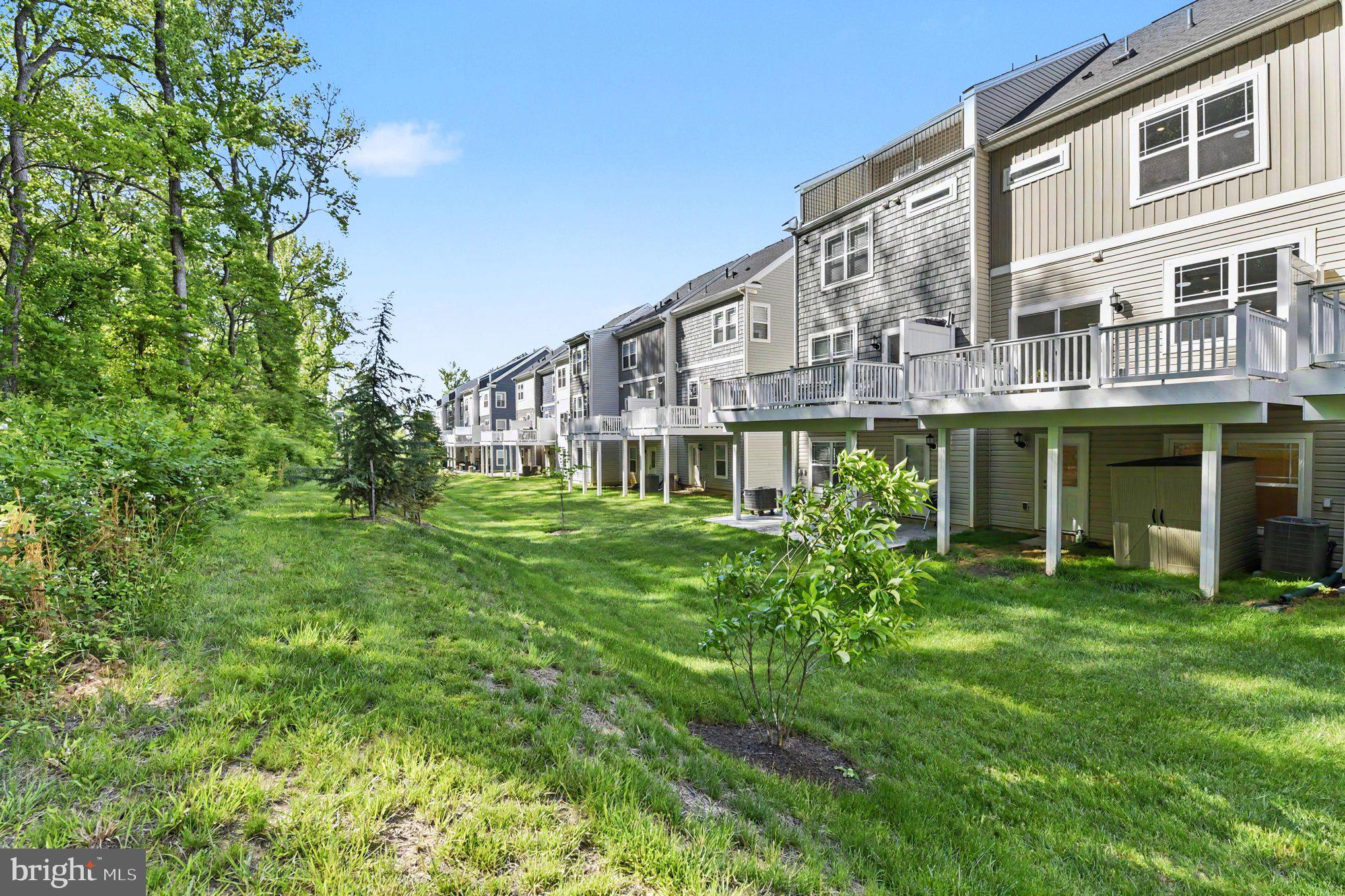 WATER'S LANDING - Residential