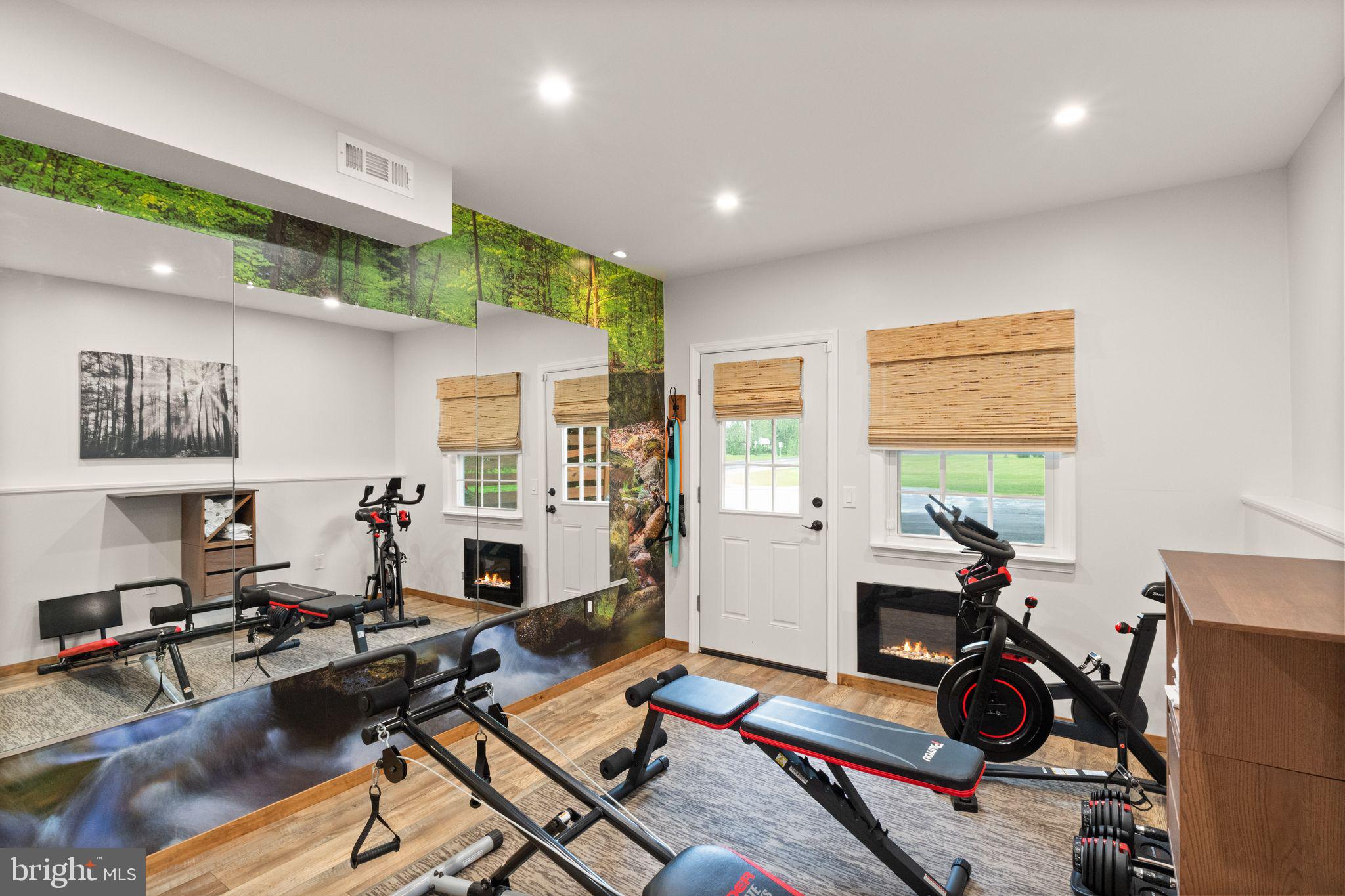 HYNSON KNOLLS - Residential