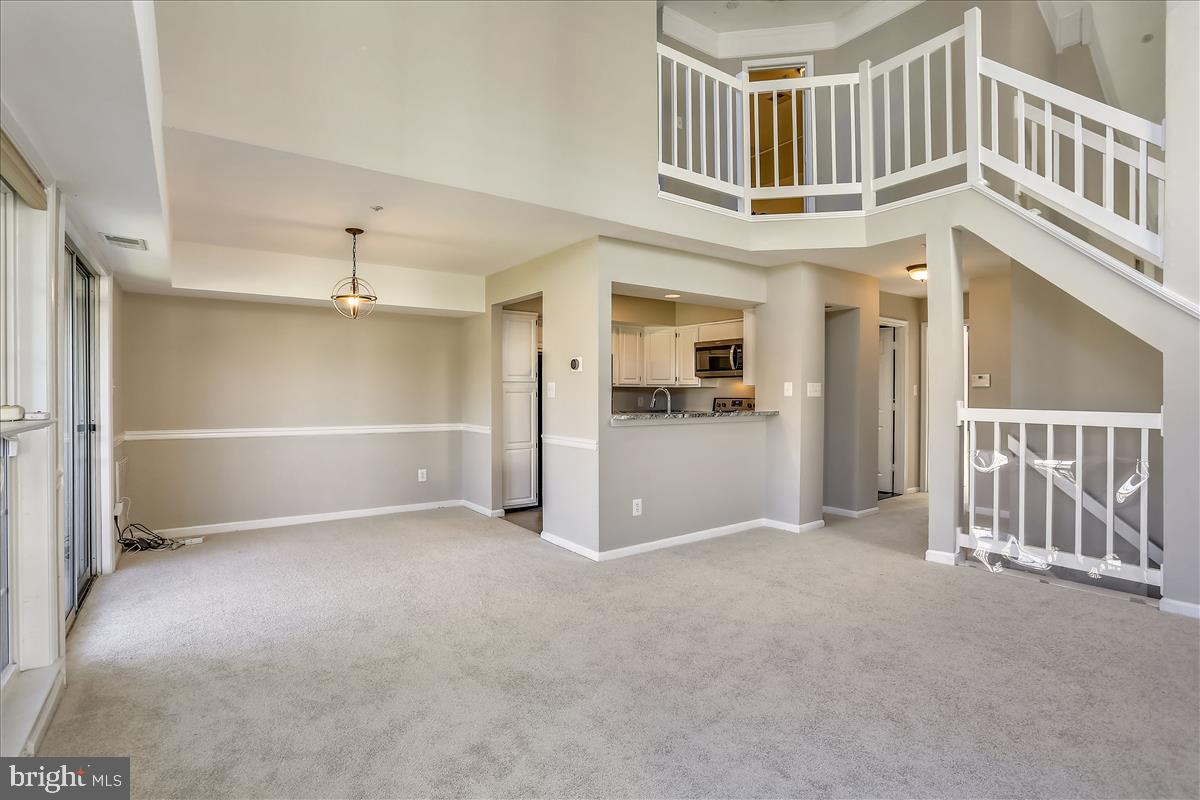 KINGSTOWNE - Residential Lease