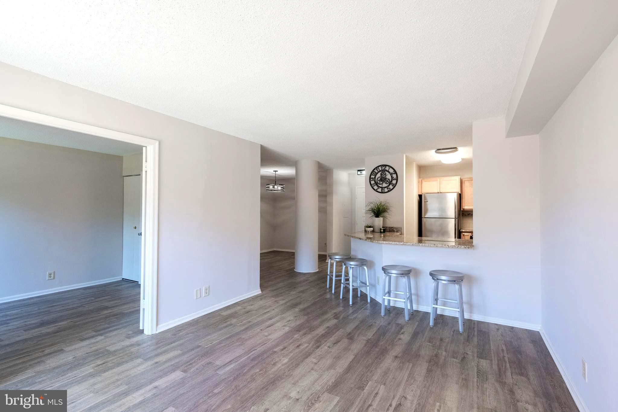 ASTORIA CONDOMINIUM - Residential