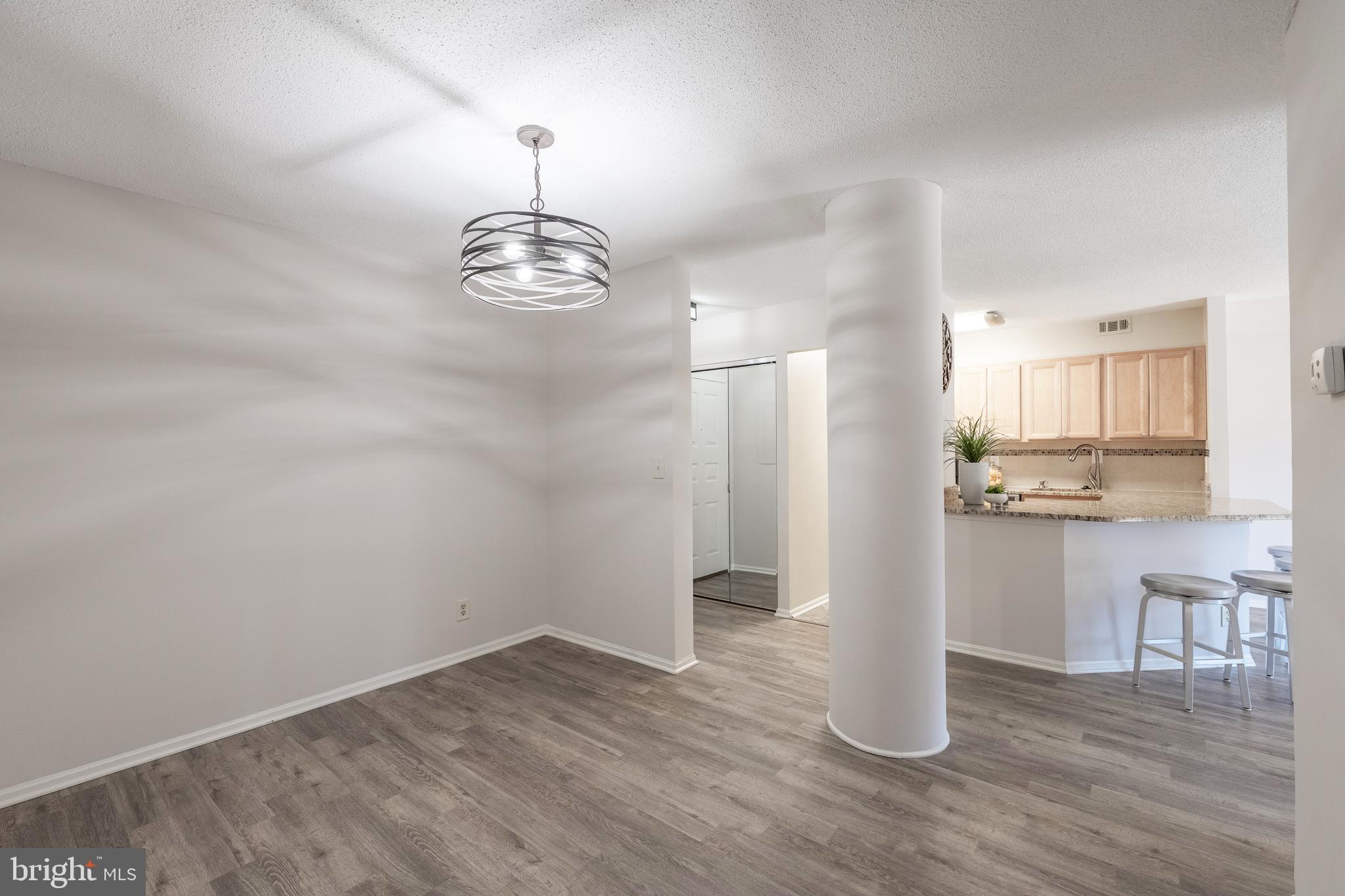 ASTORIA CONDOMINIUM - Residential