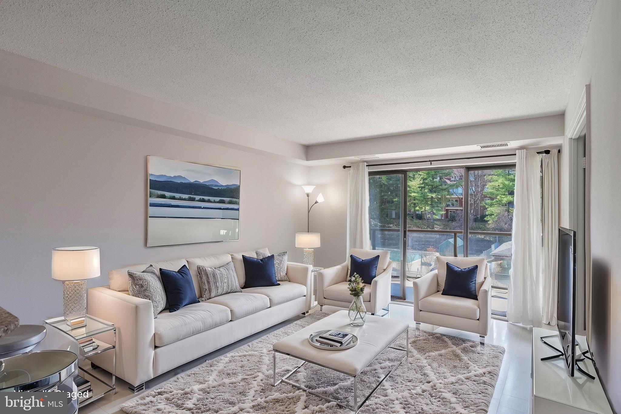 ASTORIA CONDOMINIUM - Residential