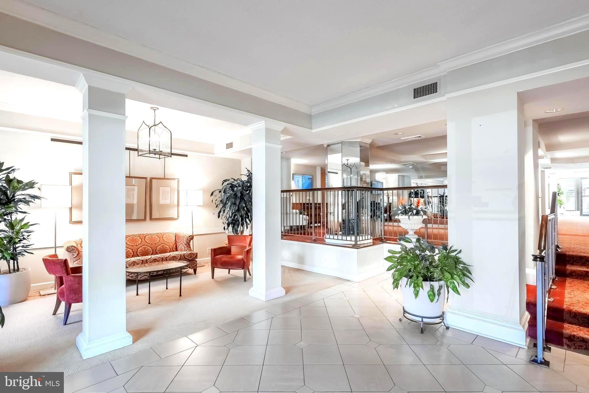 ASTORIA CONDOMINIUM - Residential