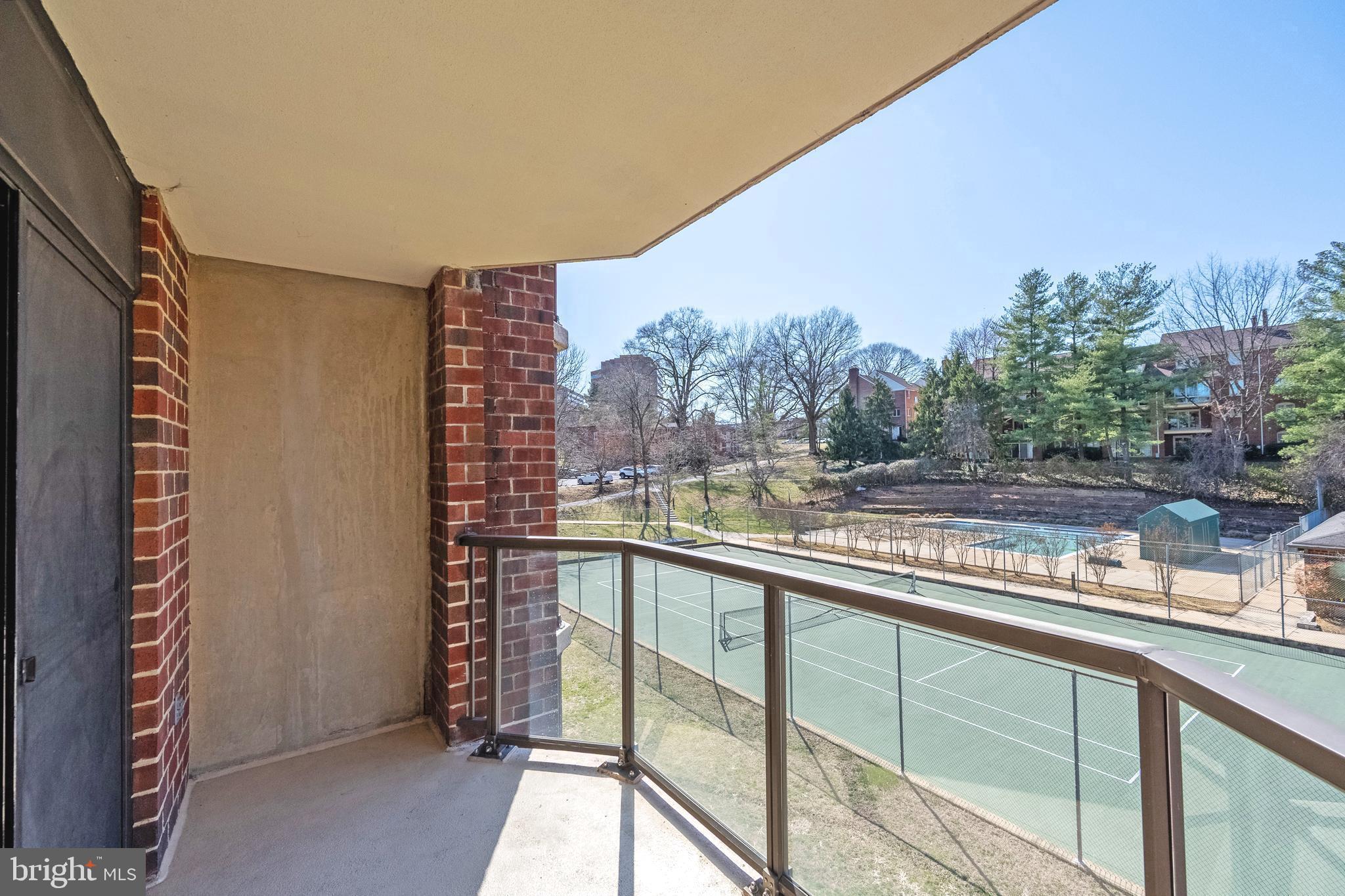 ASTORIA CONDOMINIUM - Residential