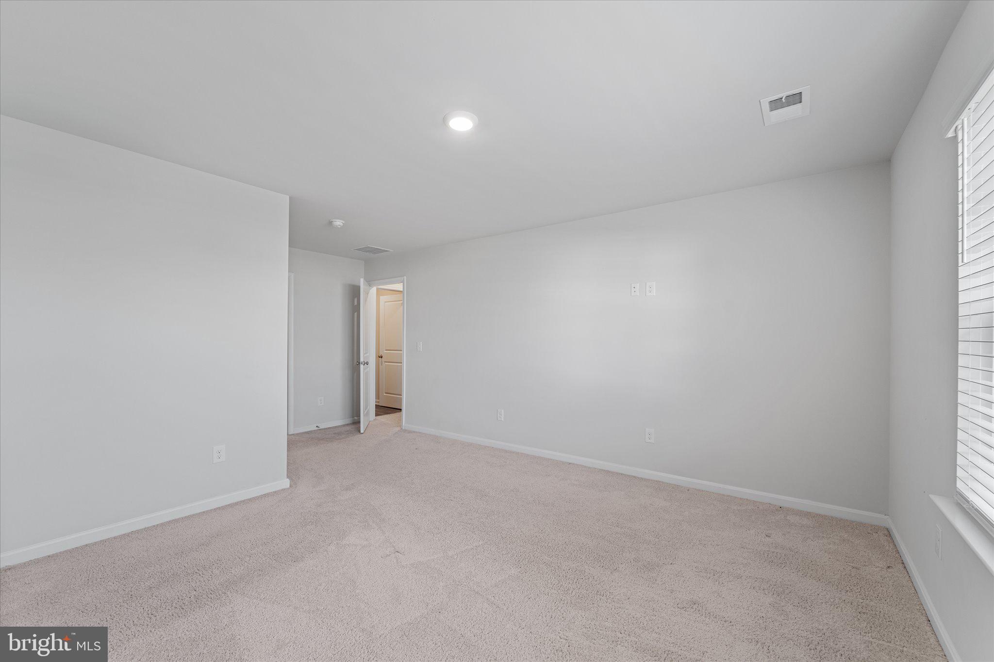 SHENANDOAH CROSSING - Residential Lease