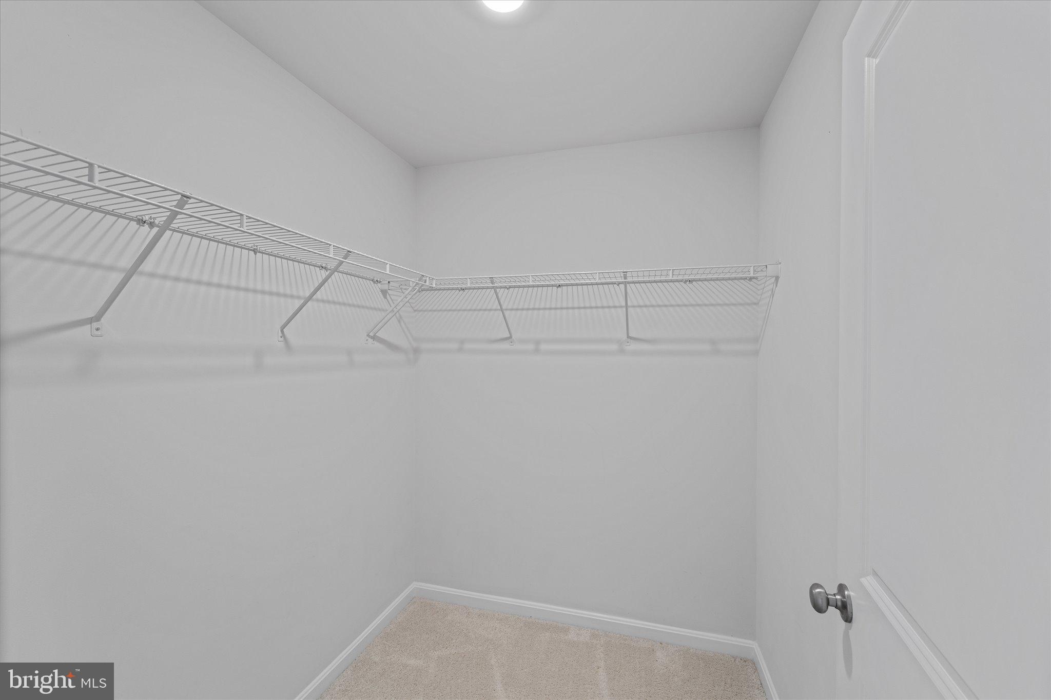 SHENANDOAH CROSSING - Residential Lease