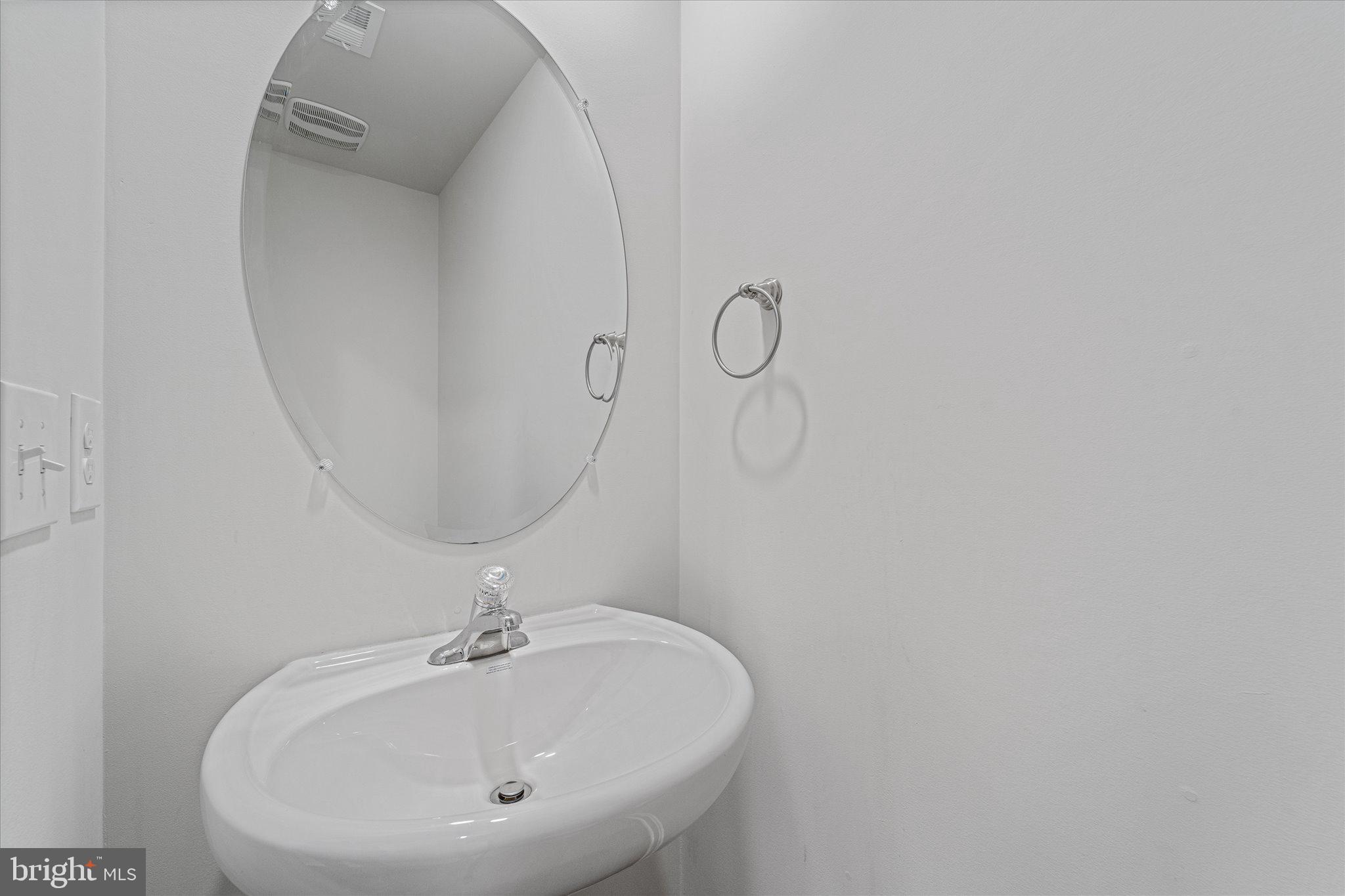 SHENANDOAH CROSSING - Residential Lease