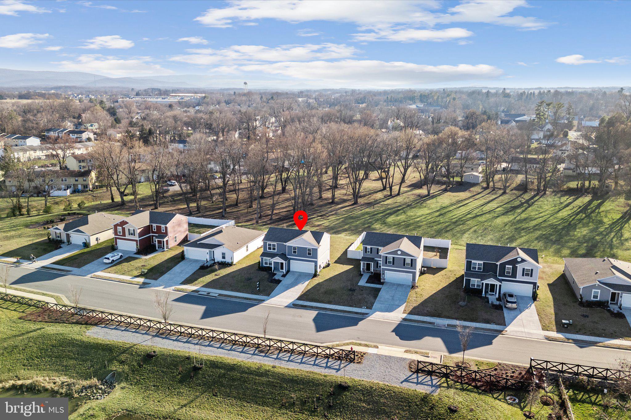 SHENANDOAH CROSSING - Residential Lease