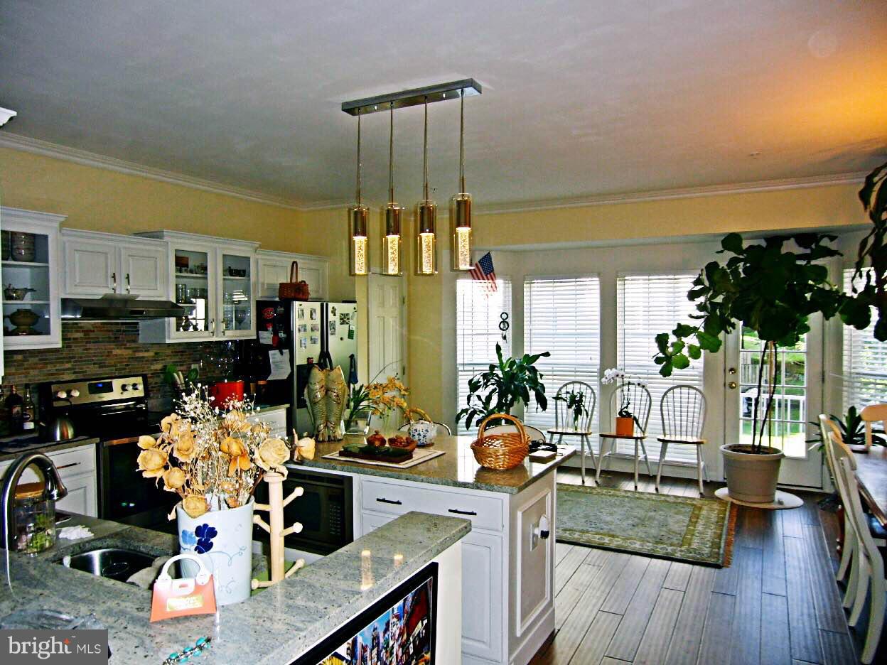 WAVERLY WOODS - Residential Lease