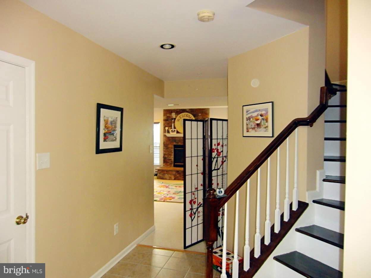 WAVERLY WOODS - Residential Lease