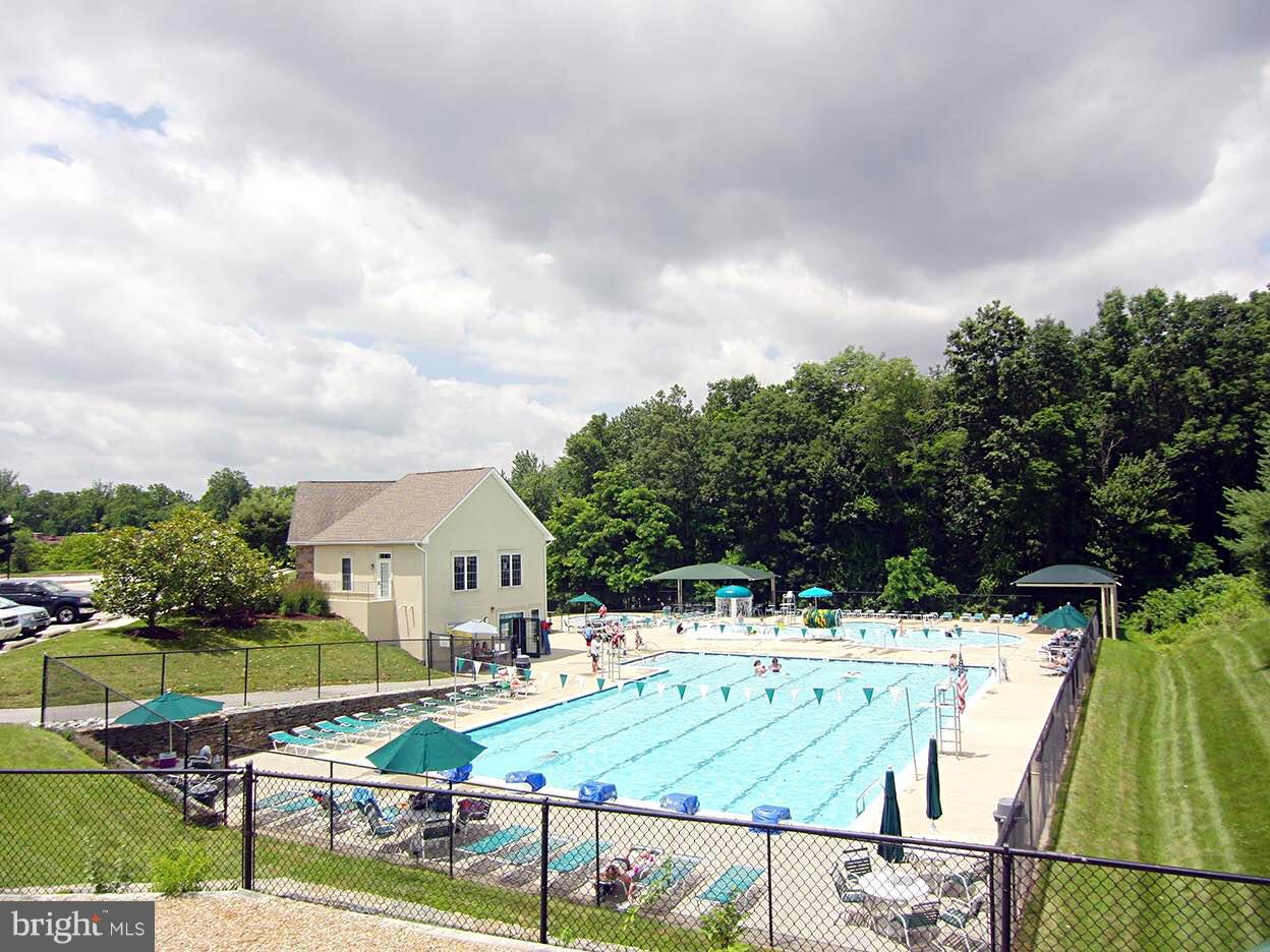 WAVERLY WOODS - Residential Lease