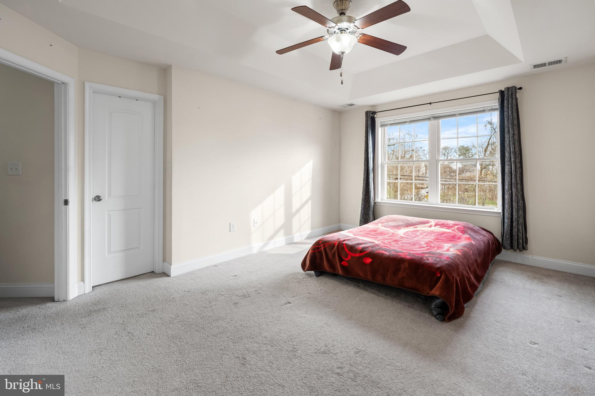 CEDARHURST - Residential