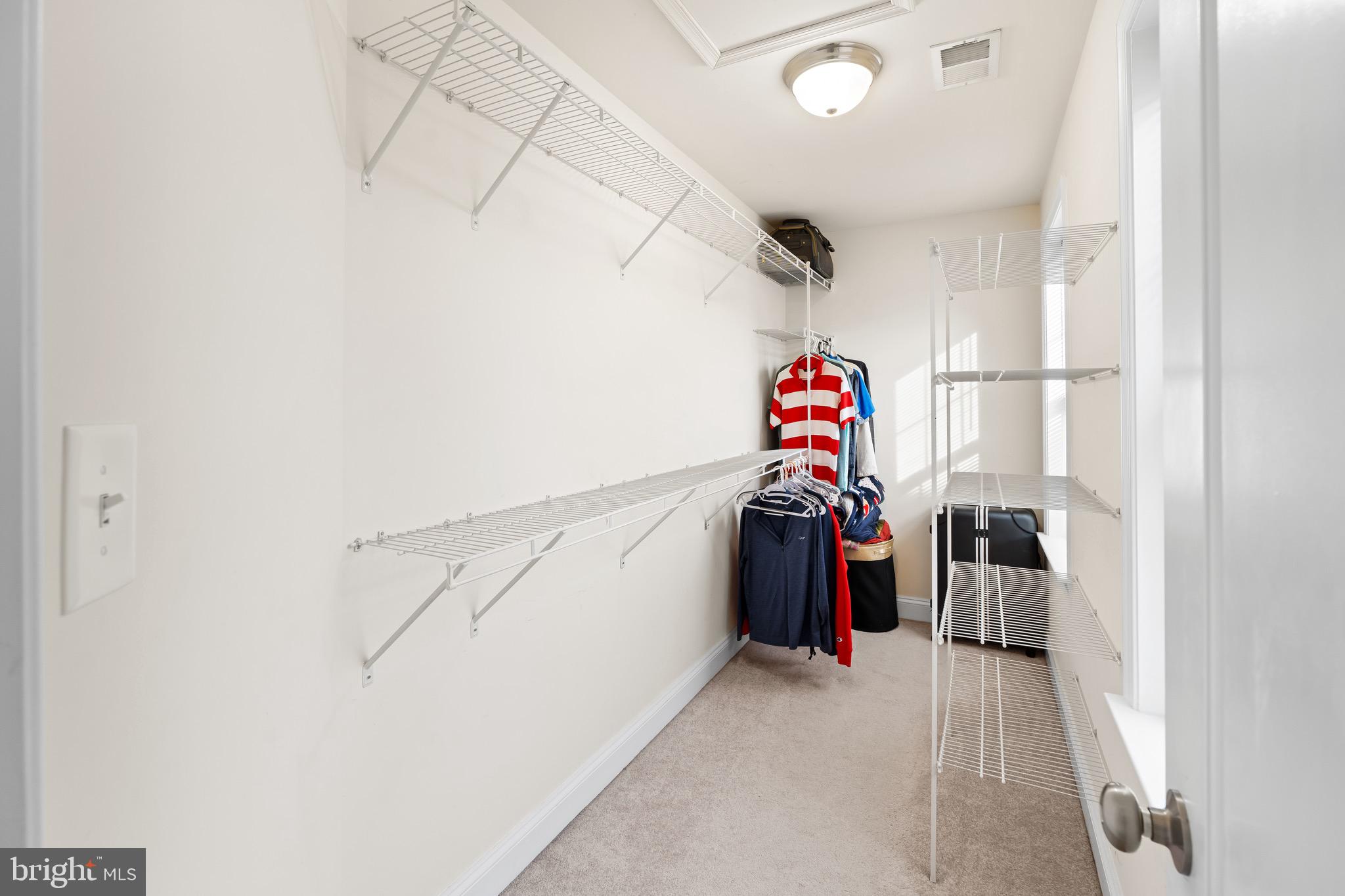 CEDARHURST - Residential