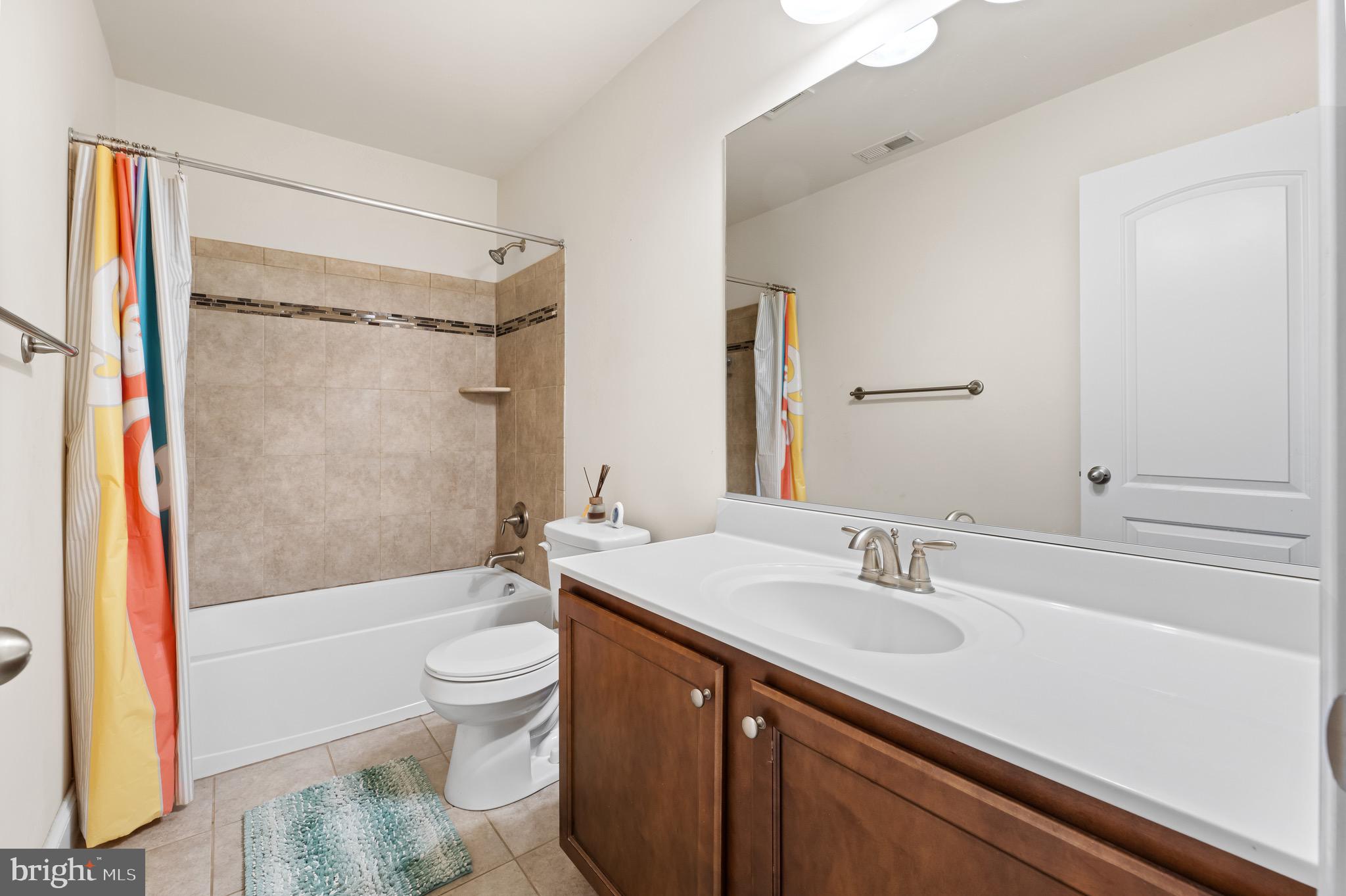 CEDARHURST - Residential