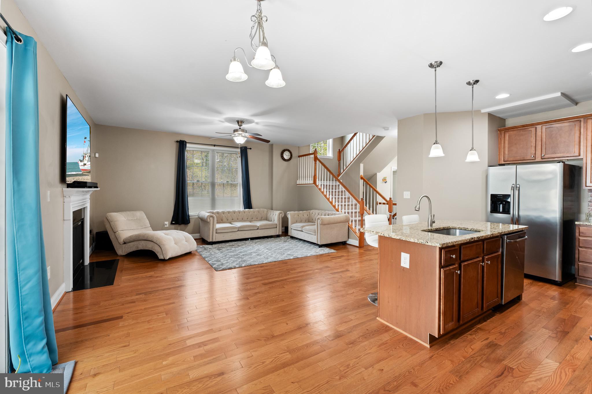 CEDARHURST - Residential