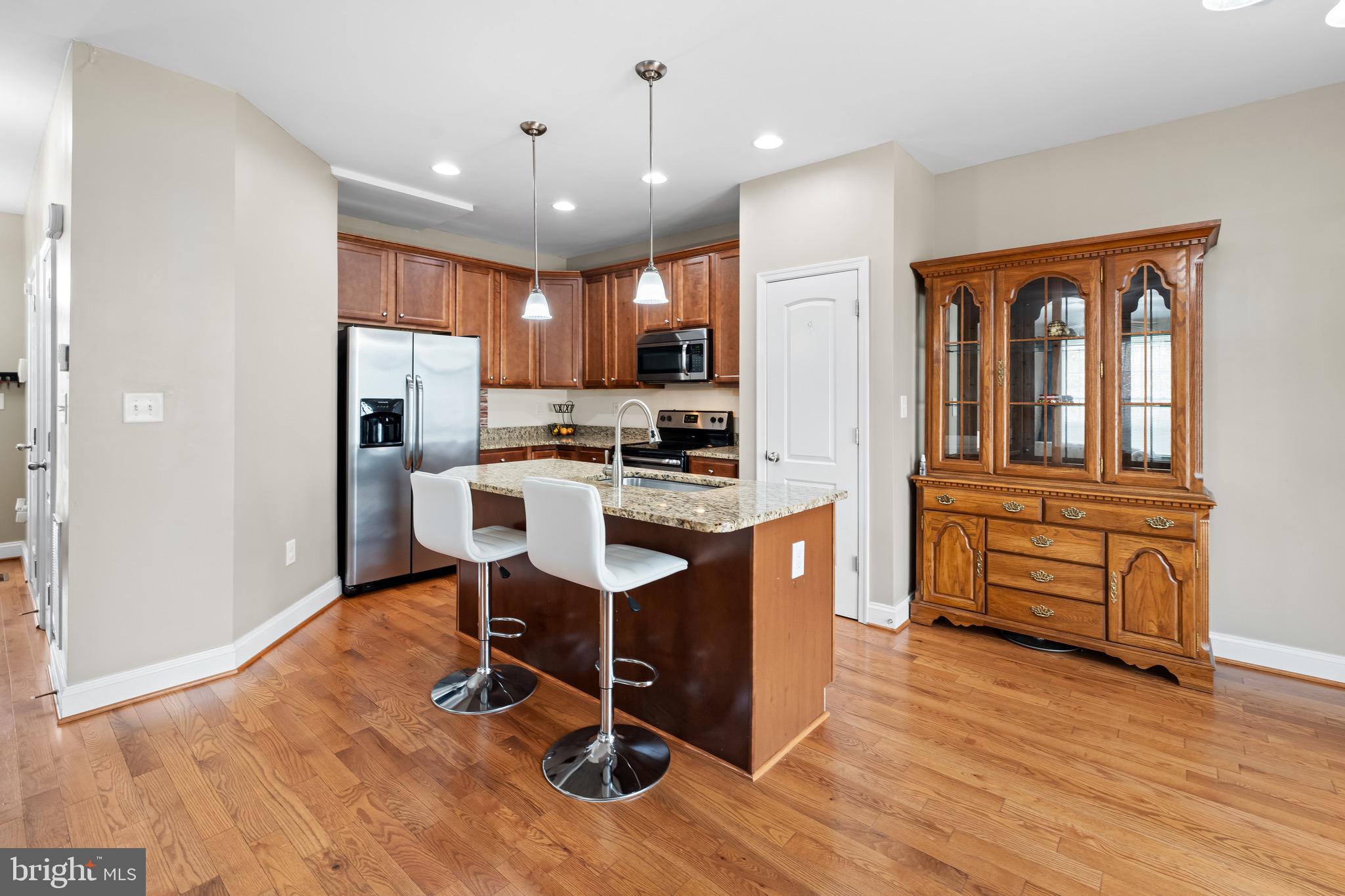 CEDARHURST - Residential