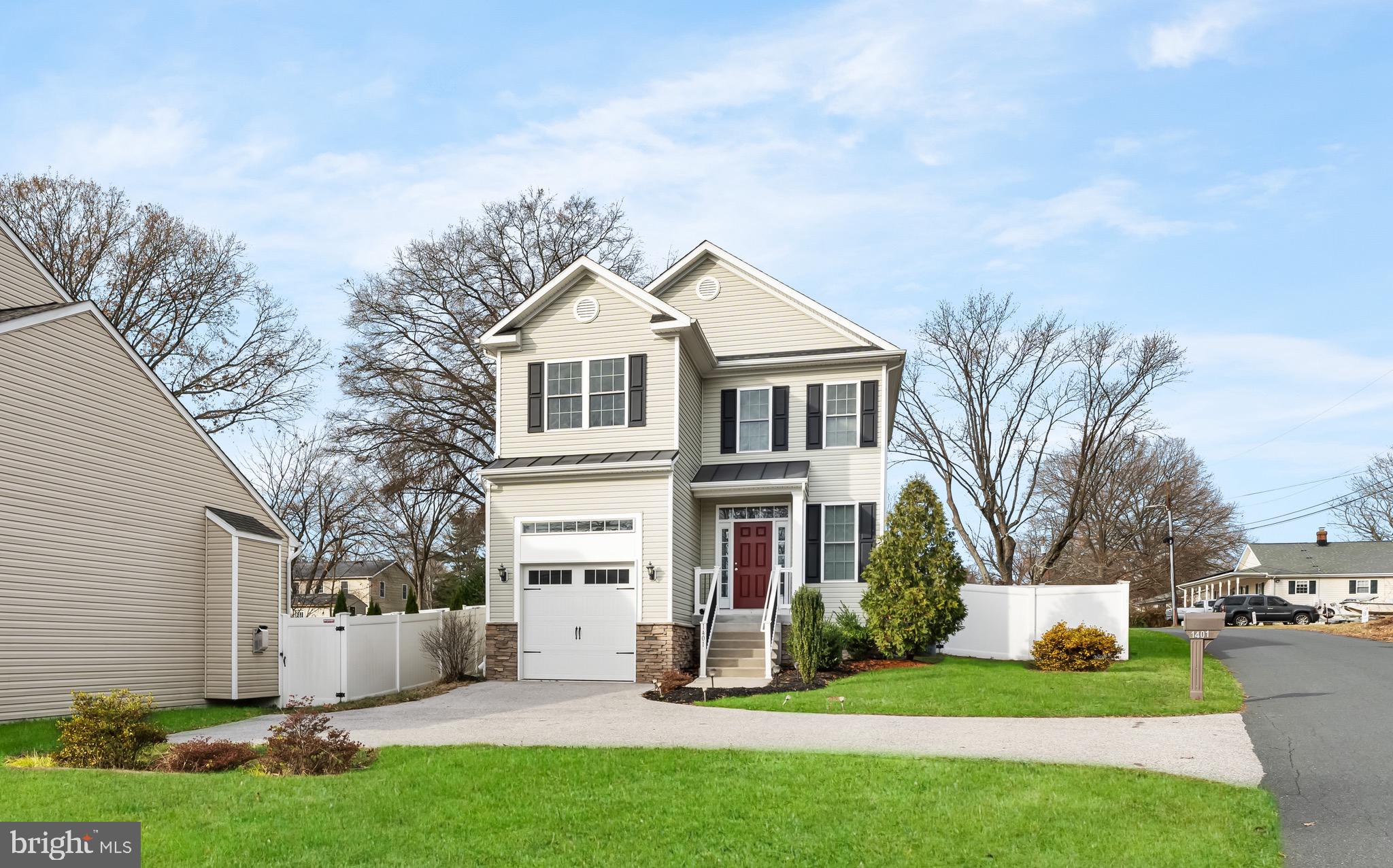 CEDARHURST - Residential