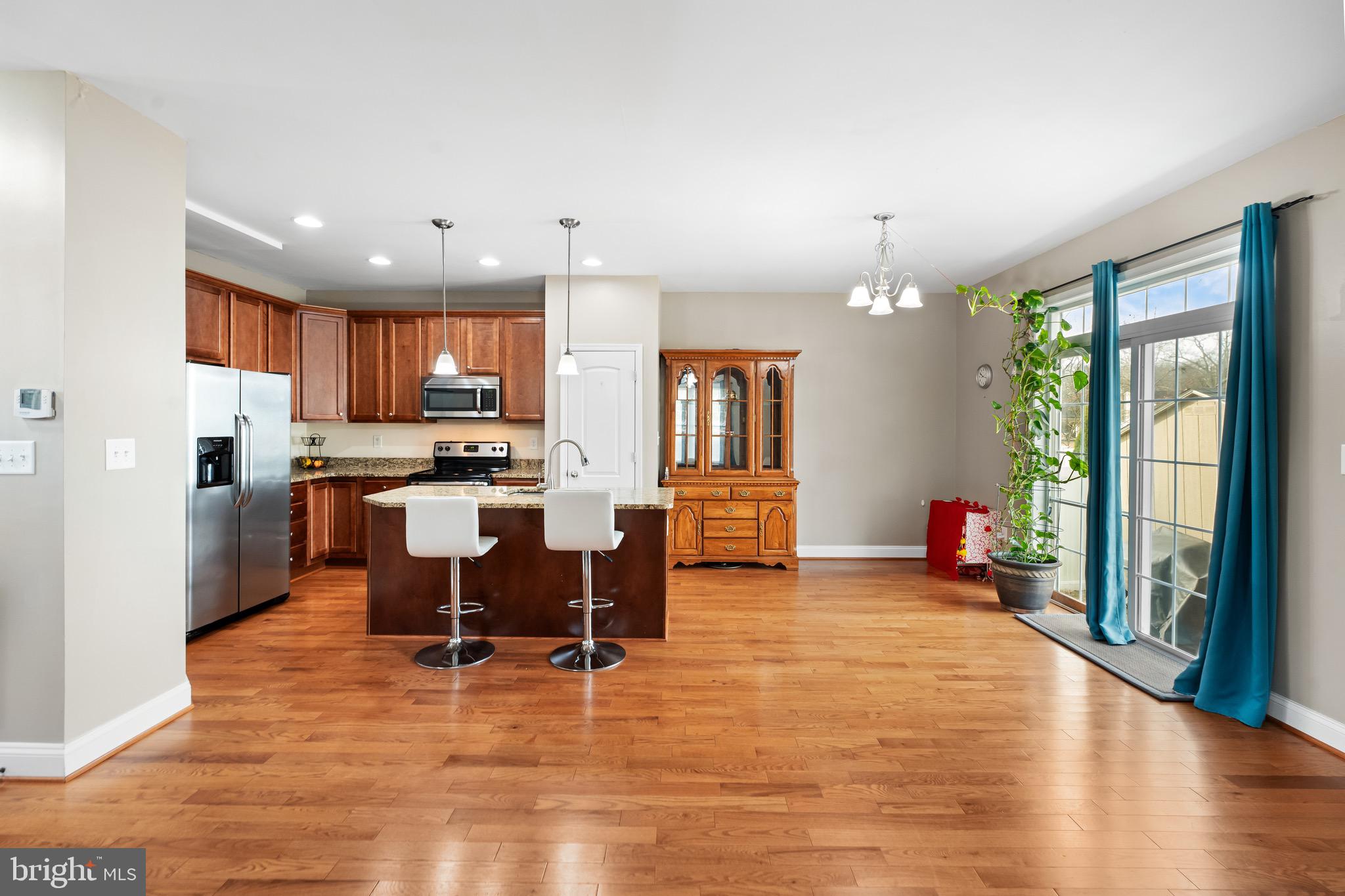 CEDARHURST - Residential