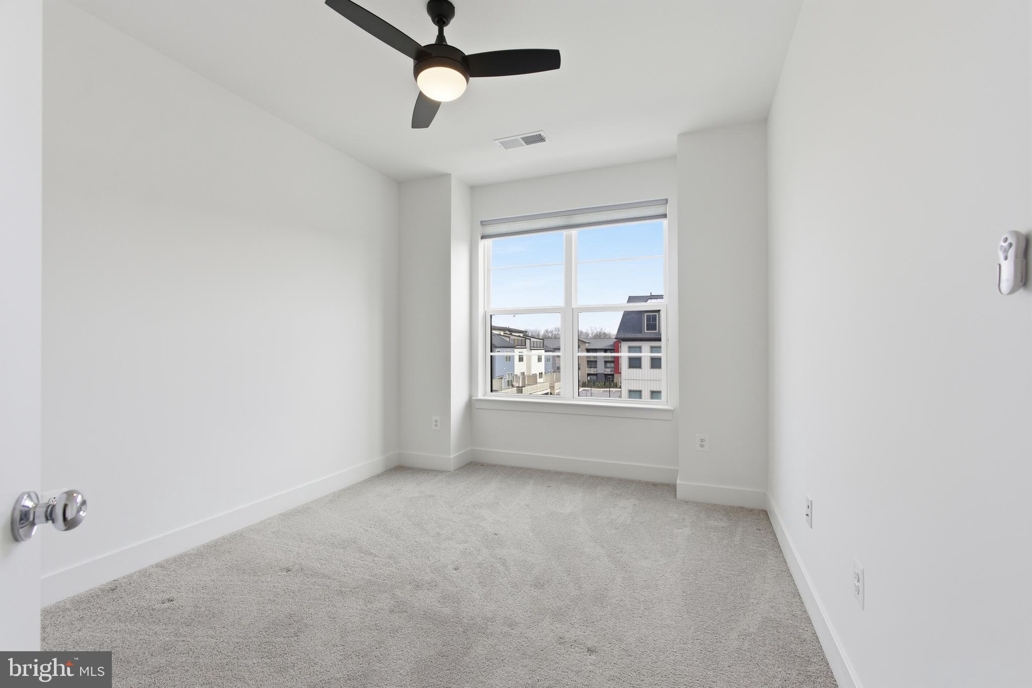 LAUREL - Residential Lease