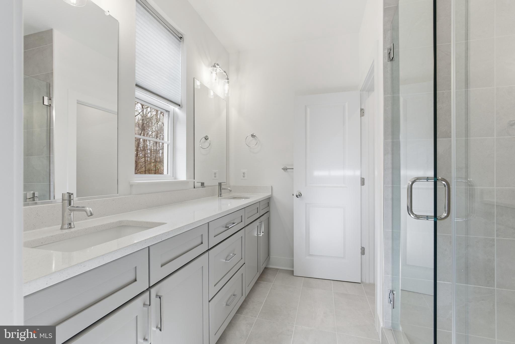 LAUREL - Residential Lease