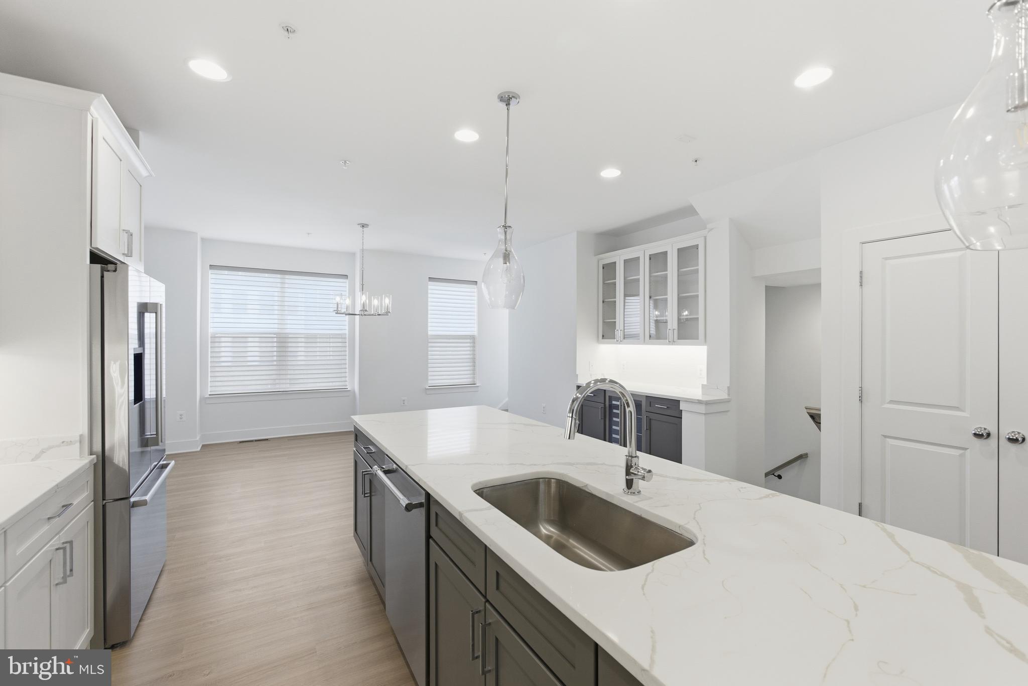 LAUREL - Residential Lease