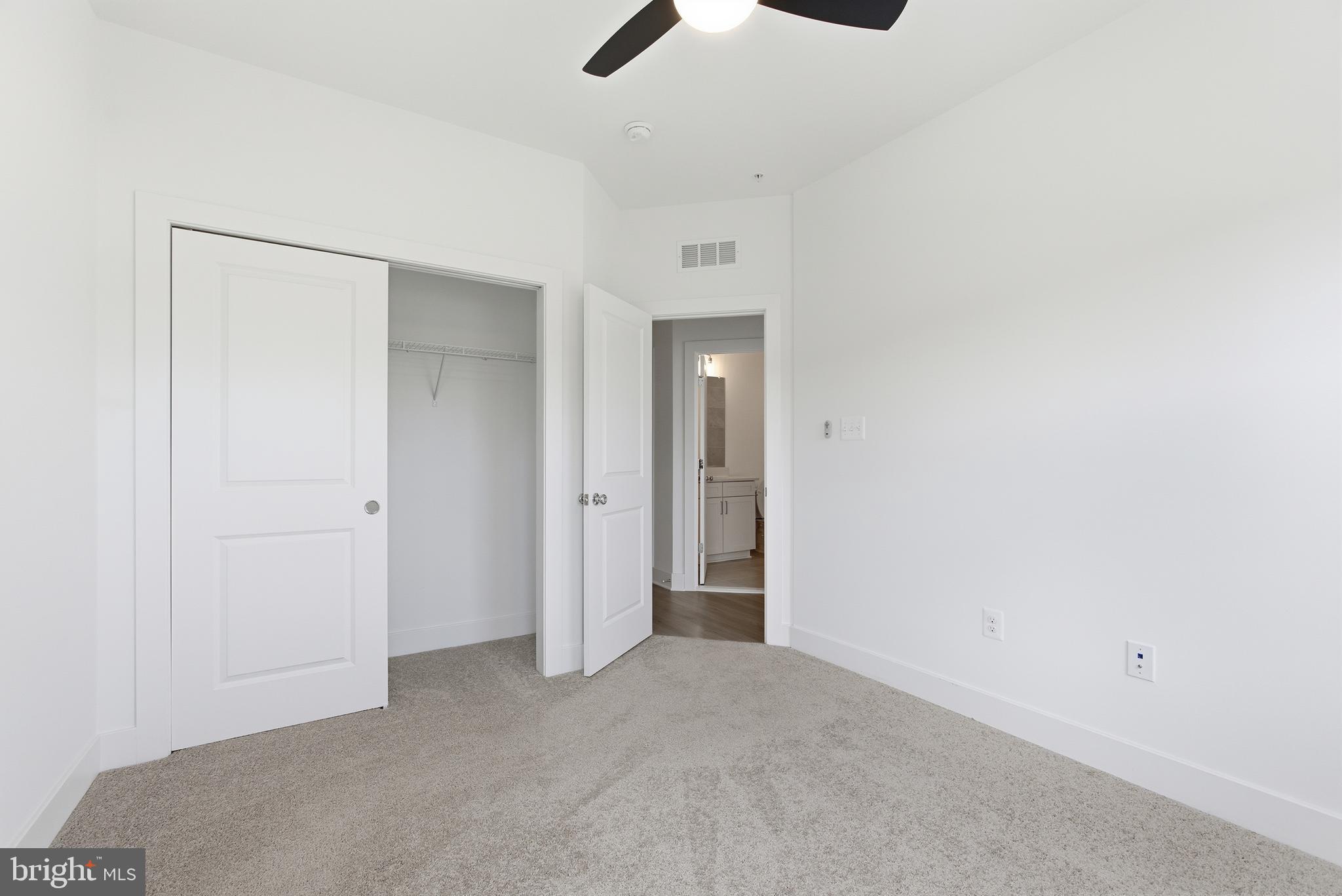 LAUREL - Residential Lease