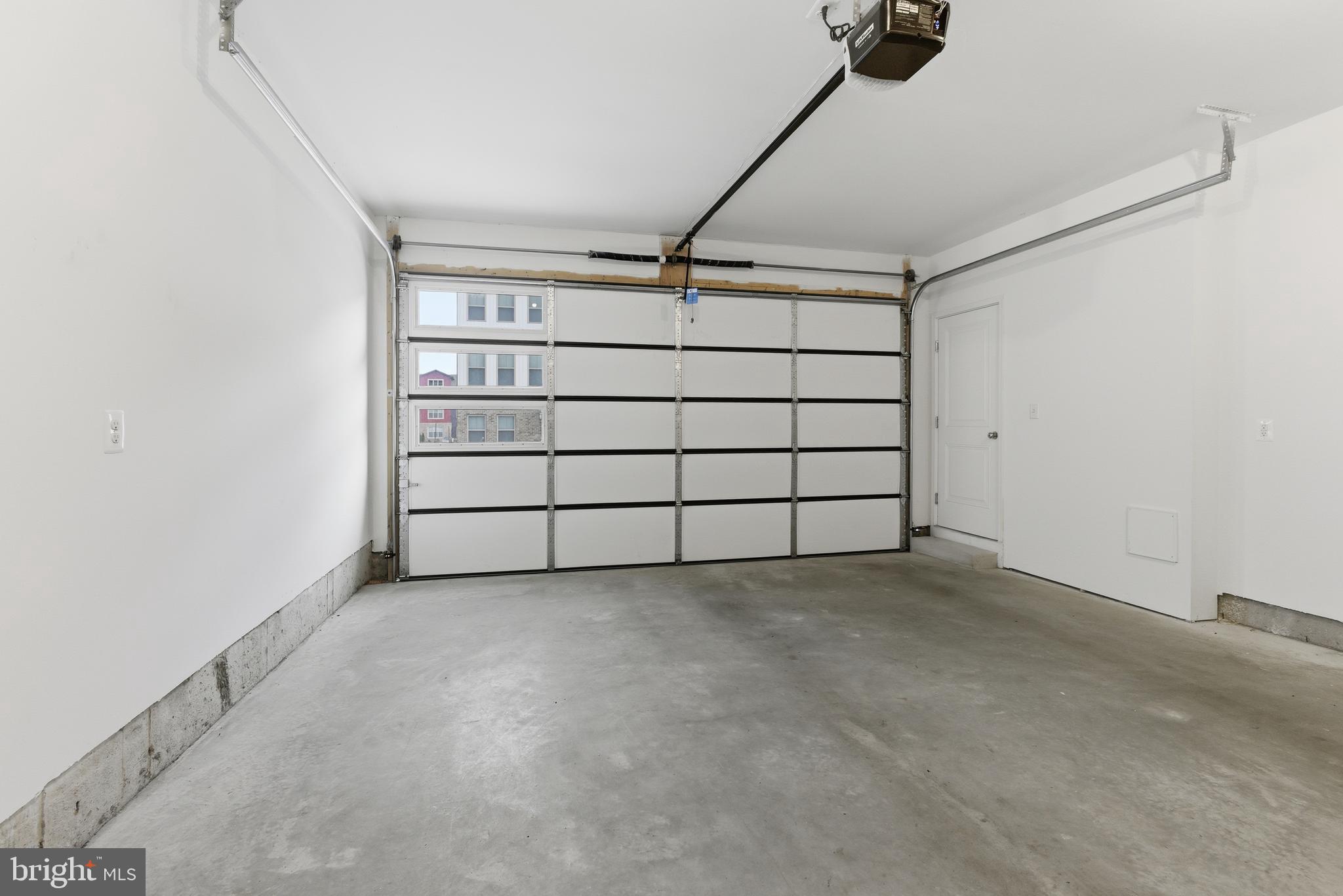 LAUREL - Residential Lease