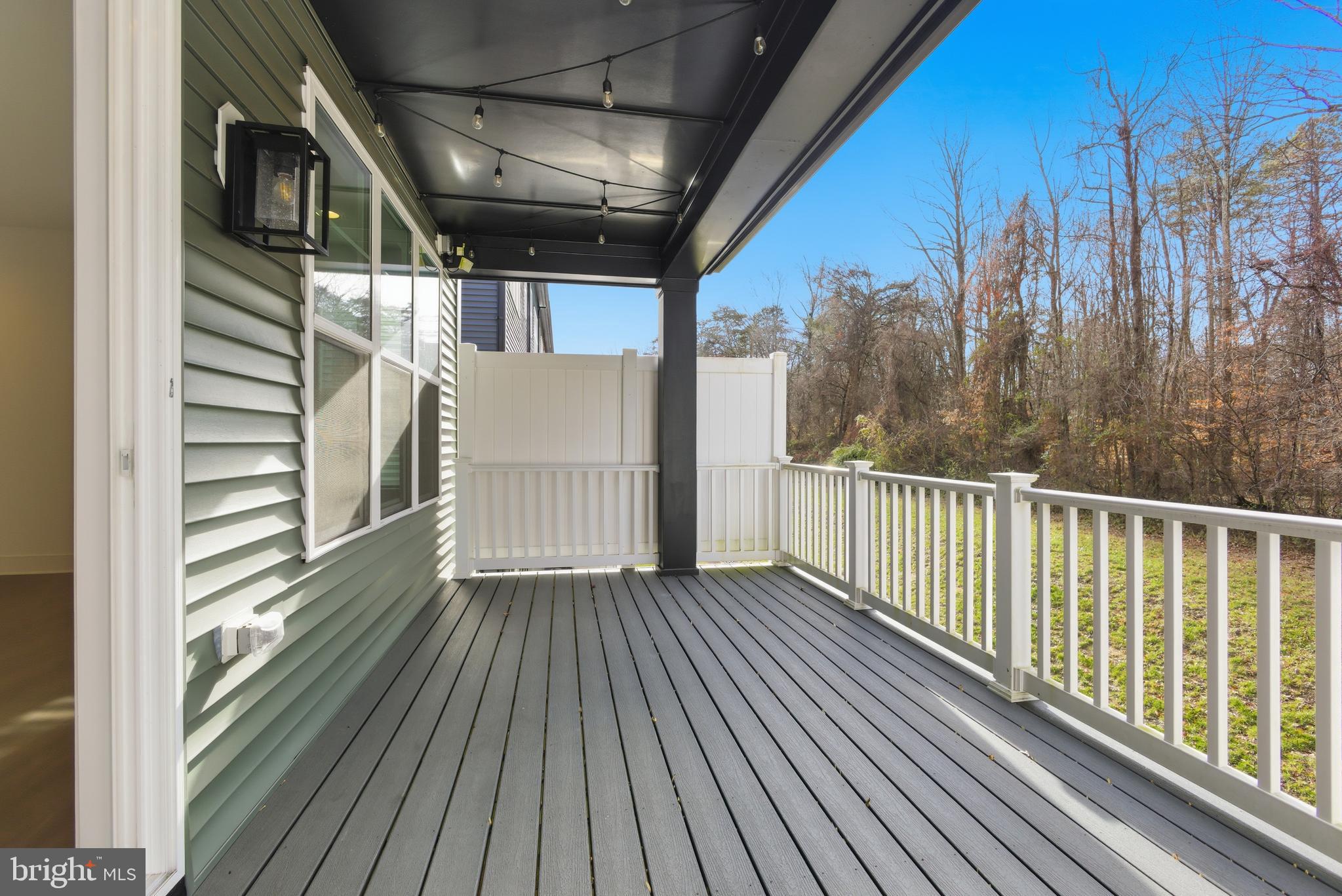 LAUREL - Residential Lease