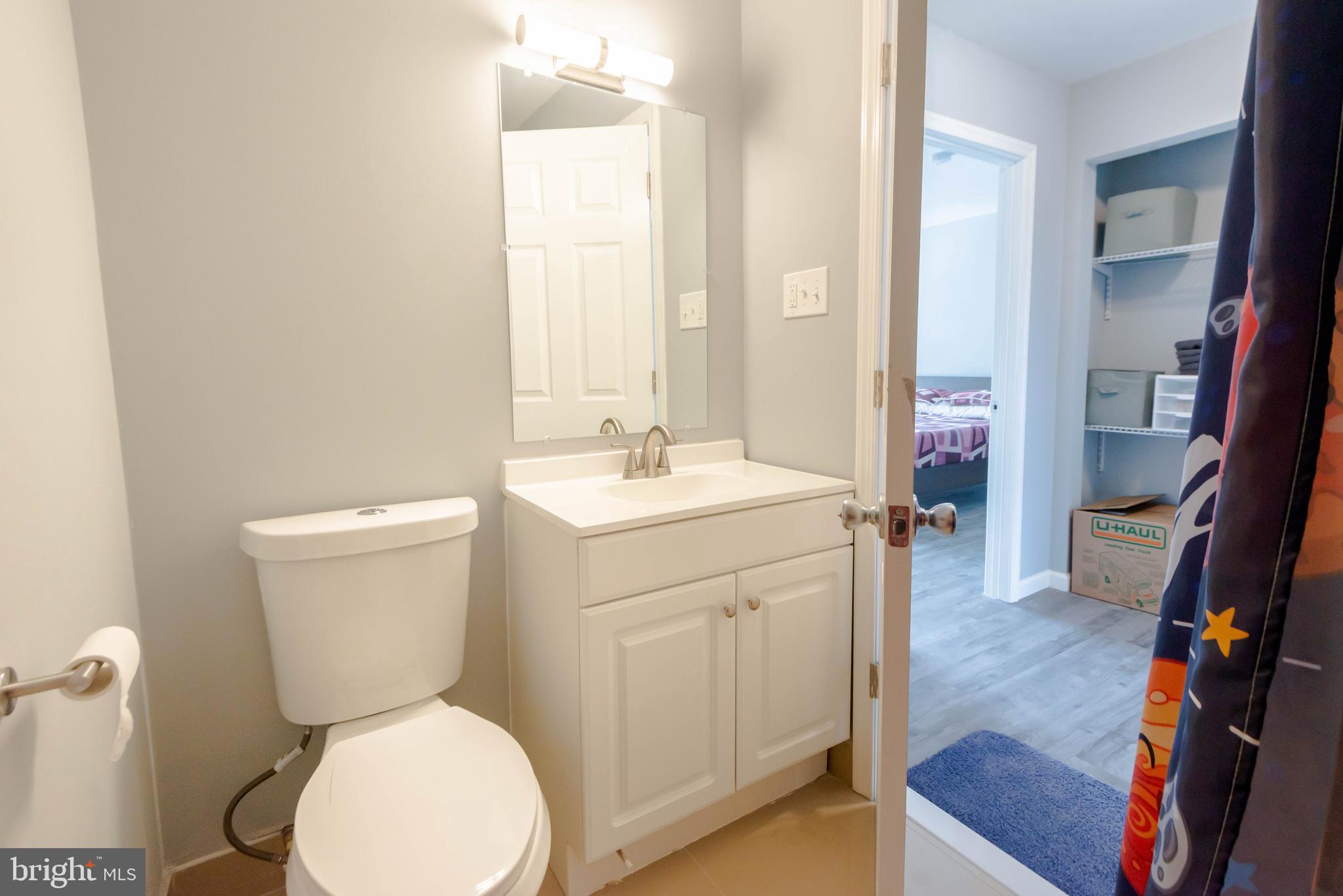 JOHNS HOPKINS - Residential Lease