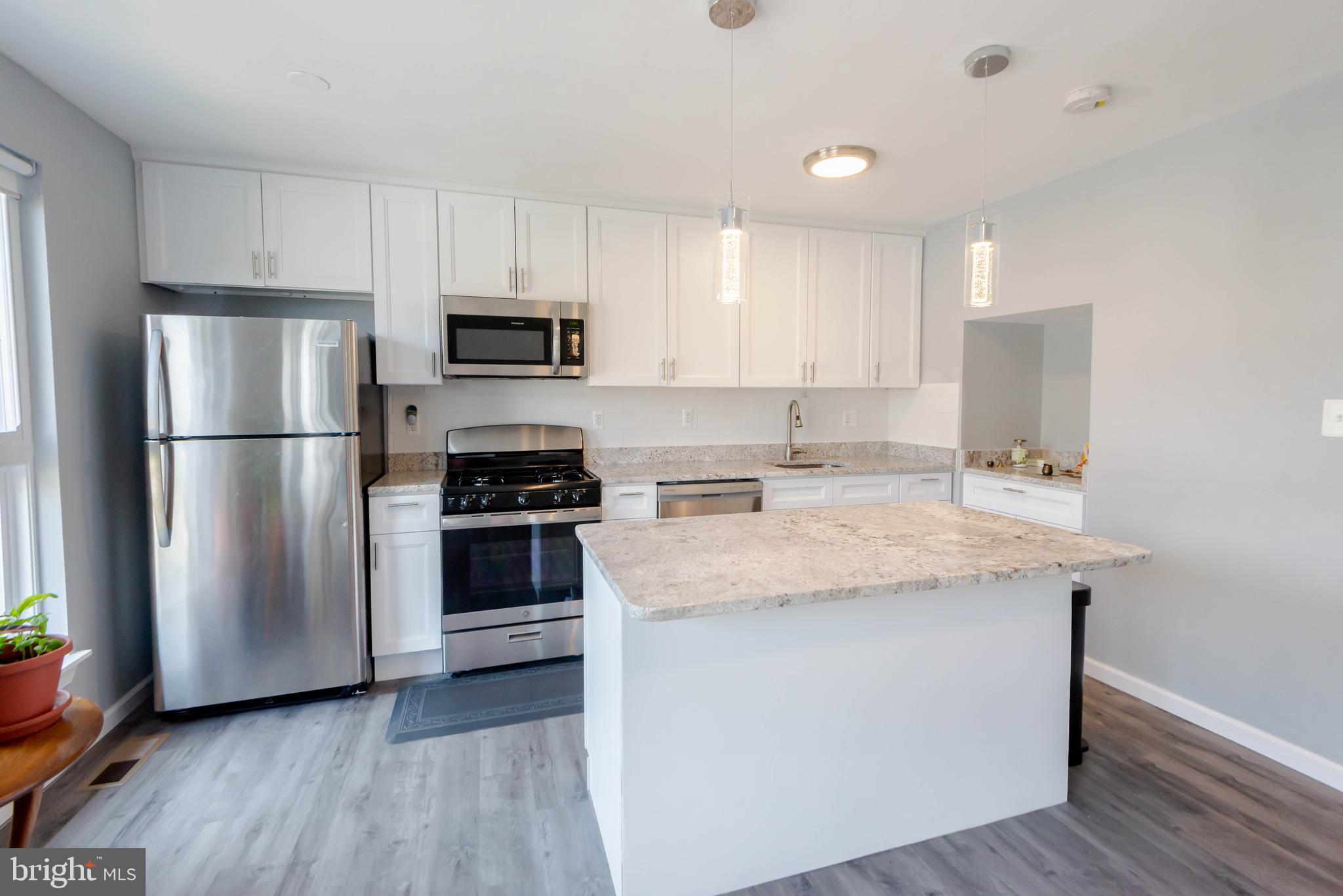 JOHNS HOPKINS - Residential Lease