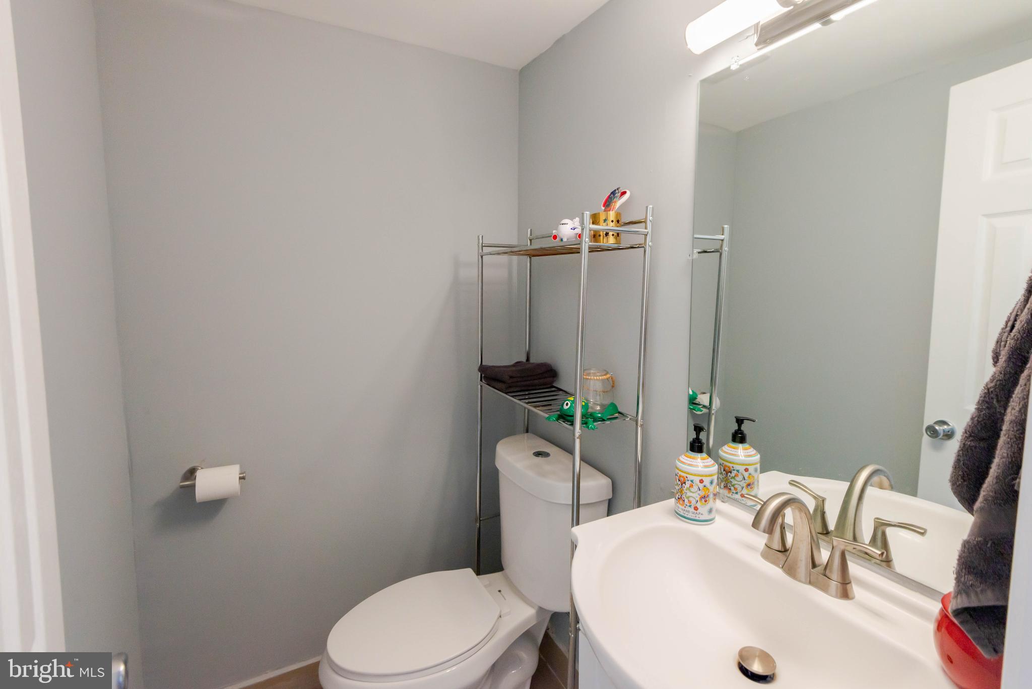 JOHNS HOPKINS - Residential Lease