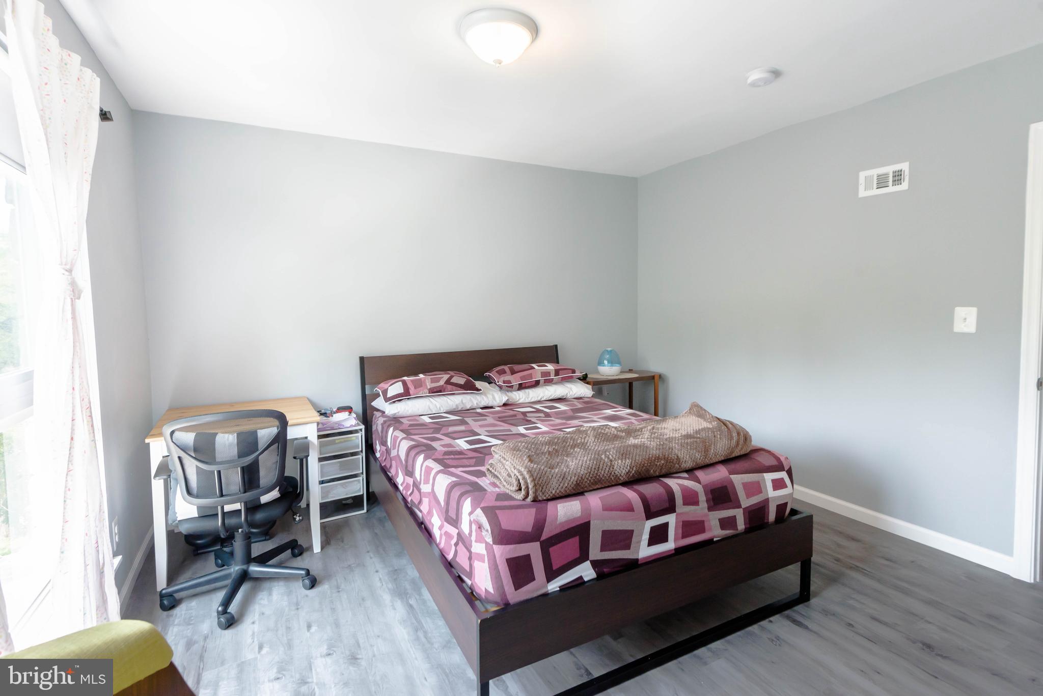 JOHNS HOPKINS - Residential Lease