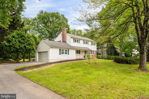 713 RED MAPLE DRIVE WEST CHESTER PA 19380