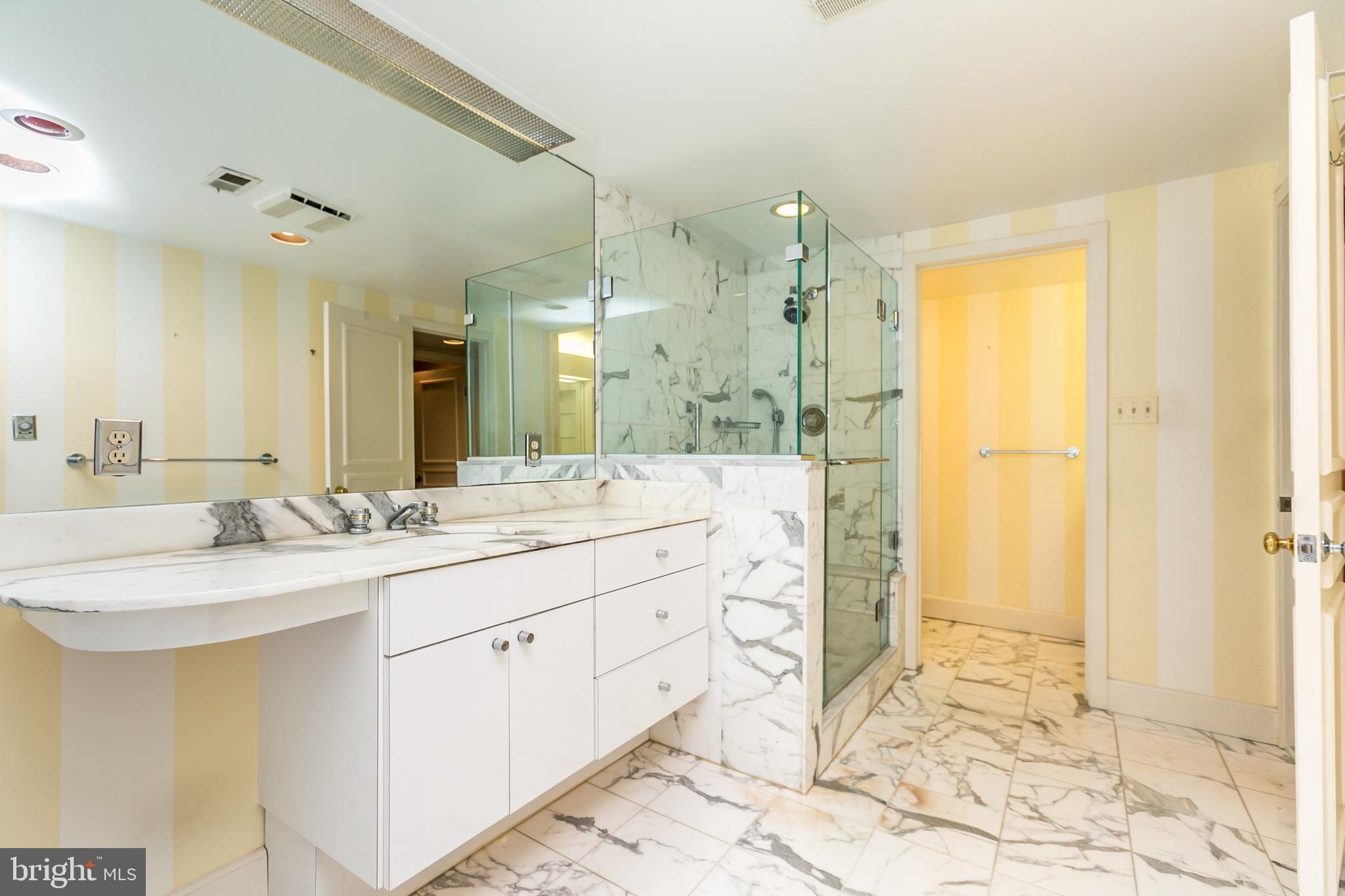 CROSS KEYS - Residential