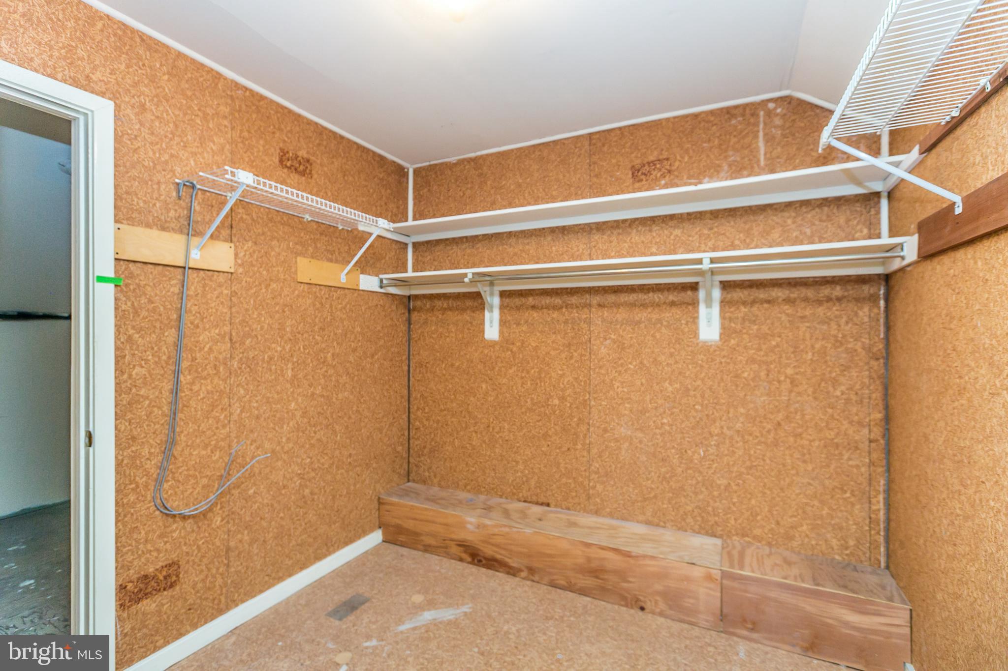 CROSS KEYS - Residential