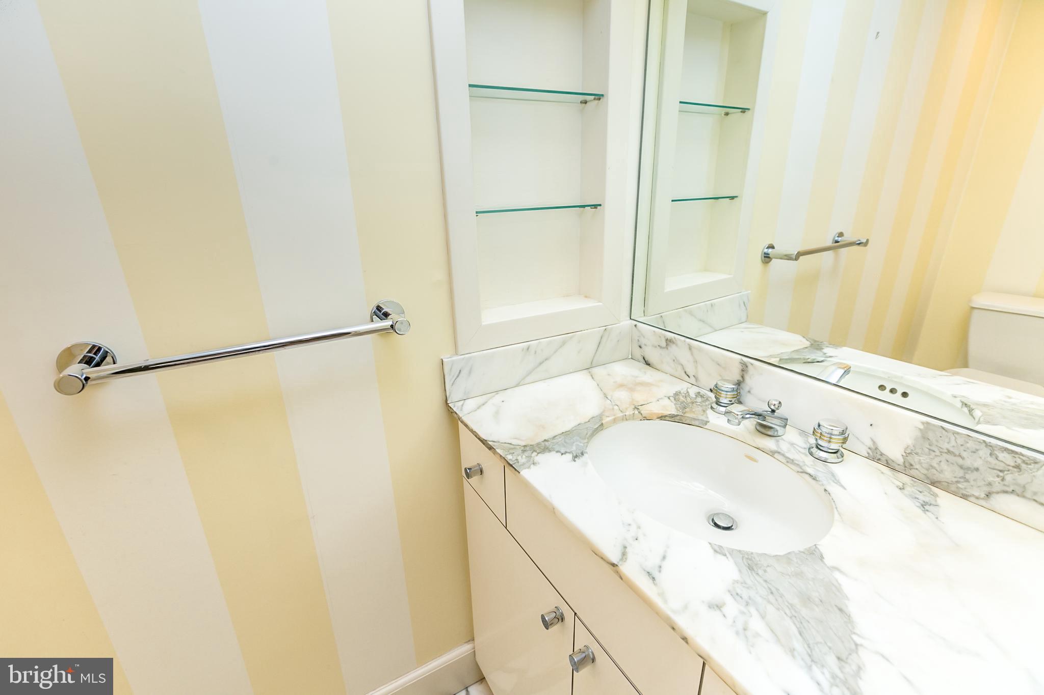 CROSS KEYS - Residential