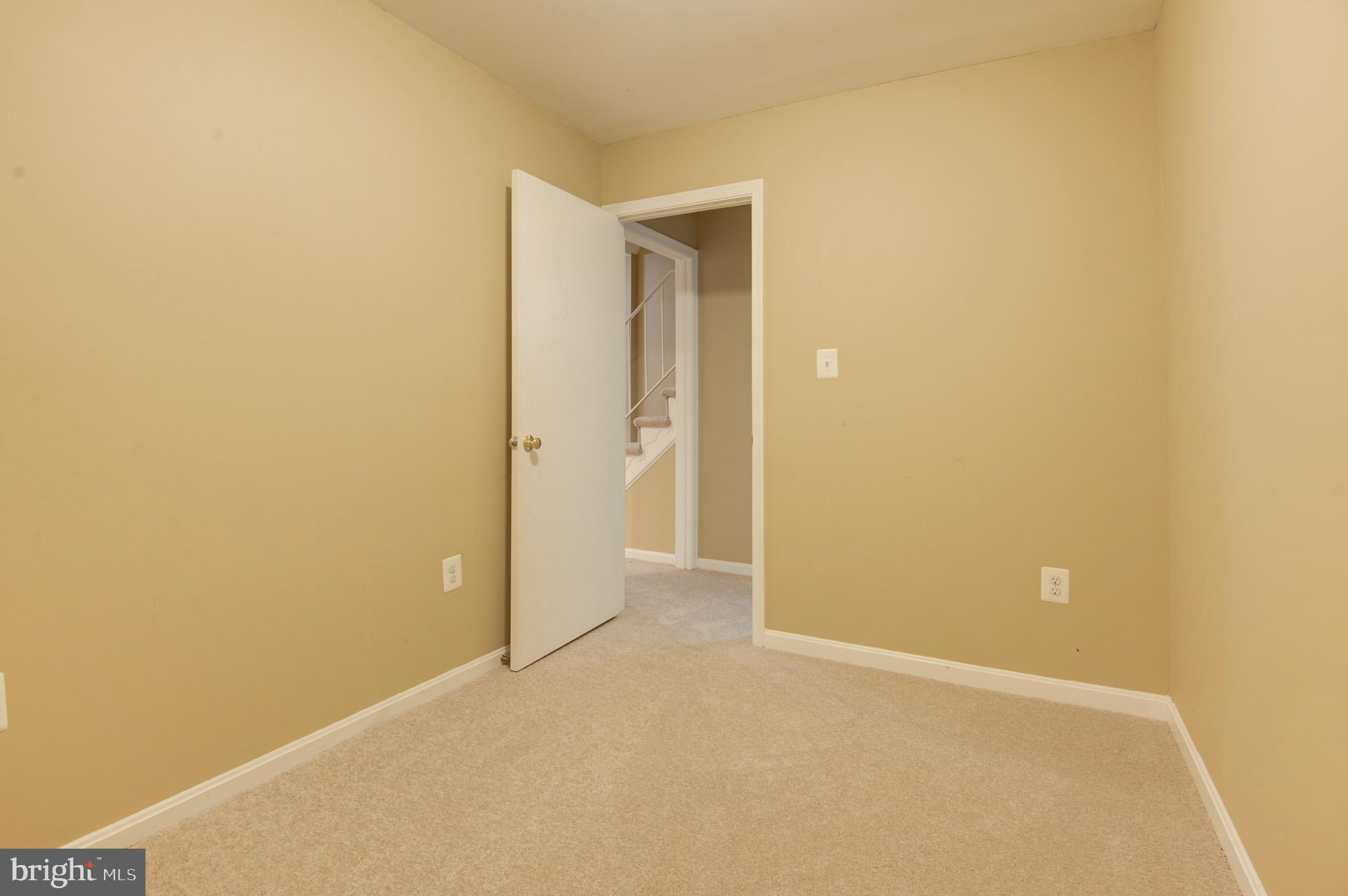 KINGS PARK WEST - Residential