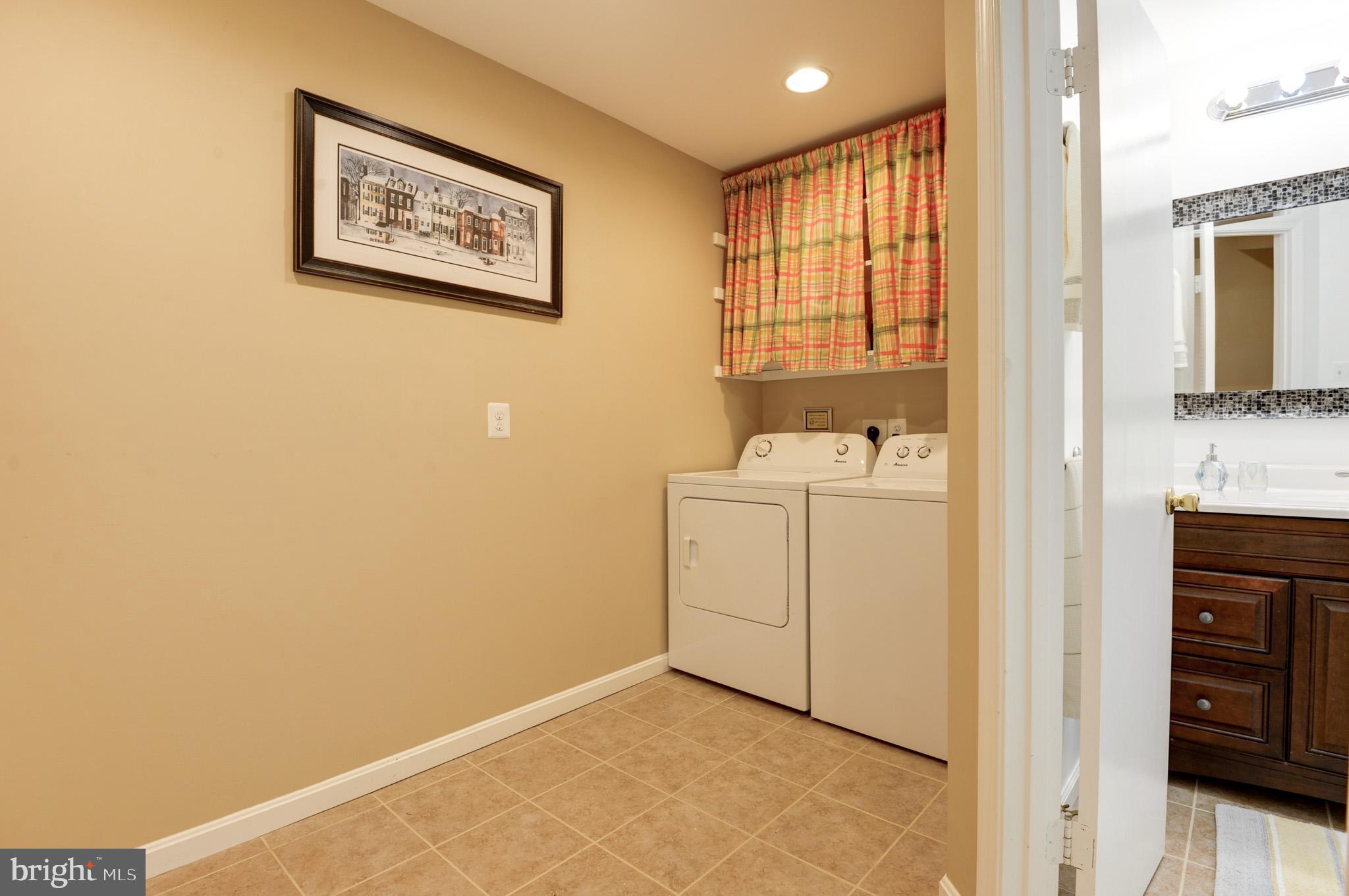 KINGS PARK WEST - Residential