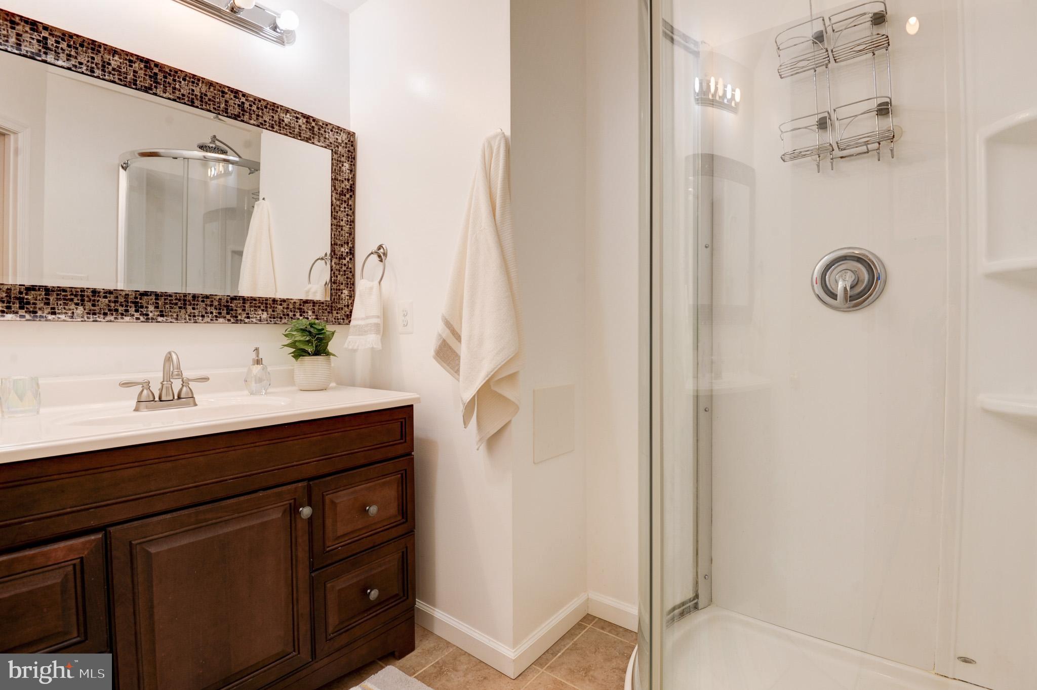 KINGS PARK WEST - Residential