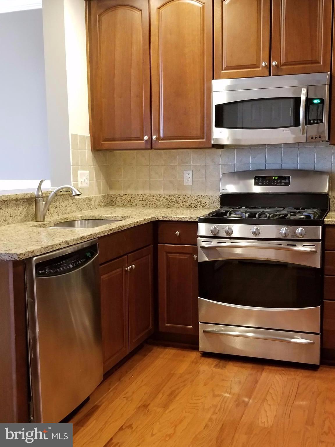 RESIDENCES AT BRAMBLETON - Residential Lease