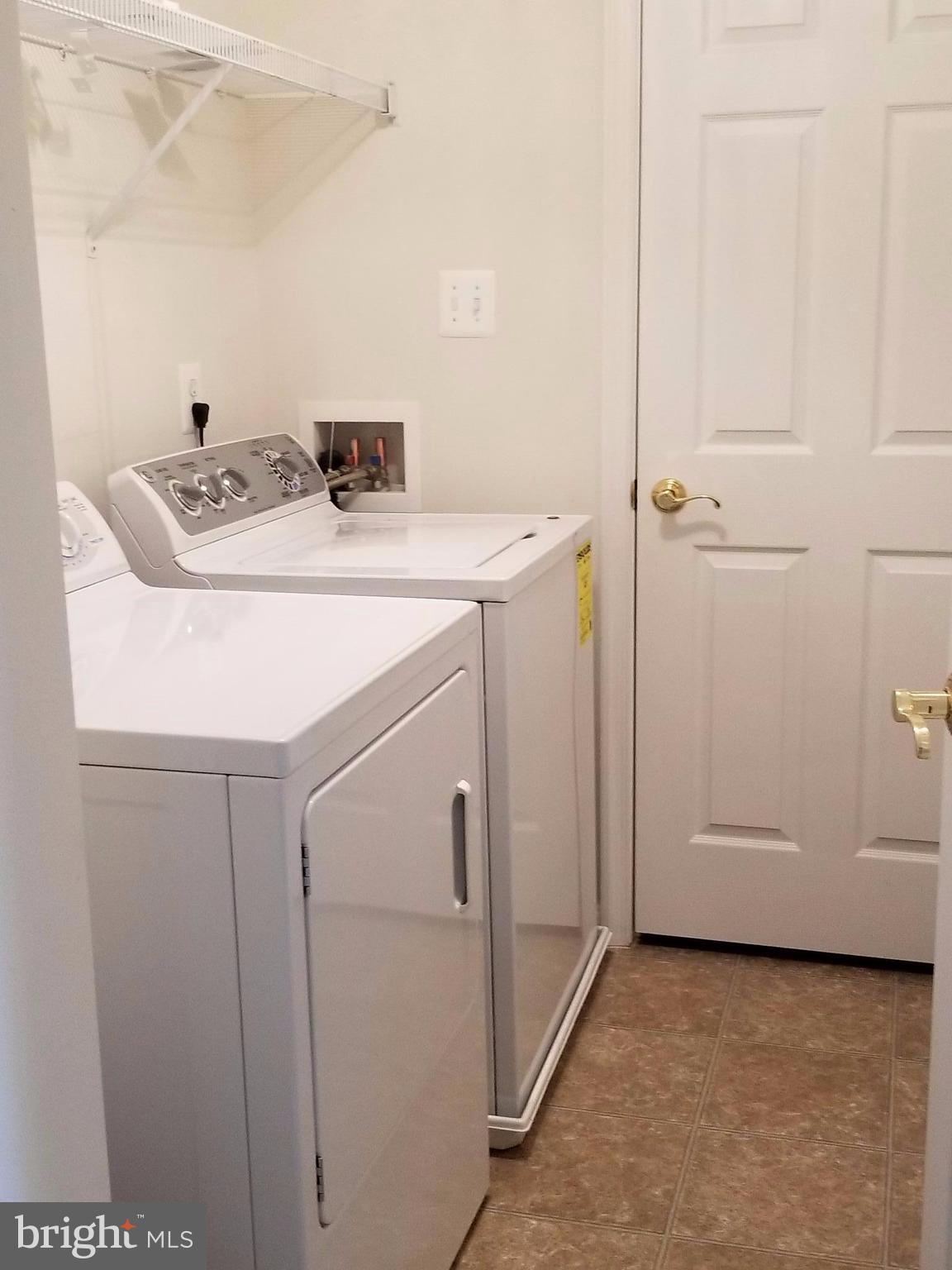 RESIDENCES AT BRAMBLETON - Residential Lease