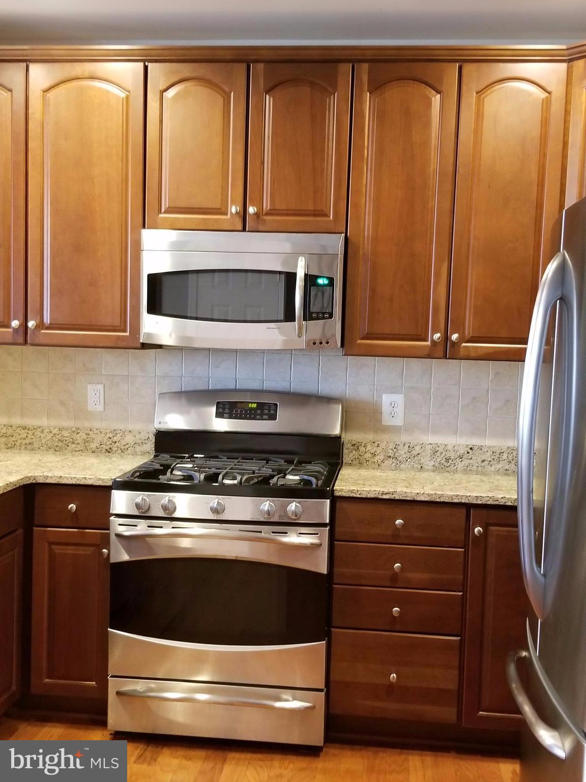 RESIDENCES AT BRAMBLETON - Residential Lease