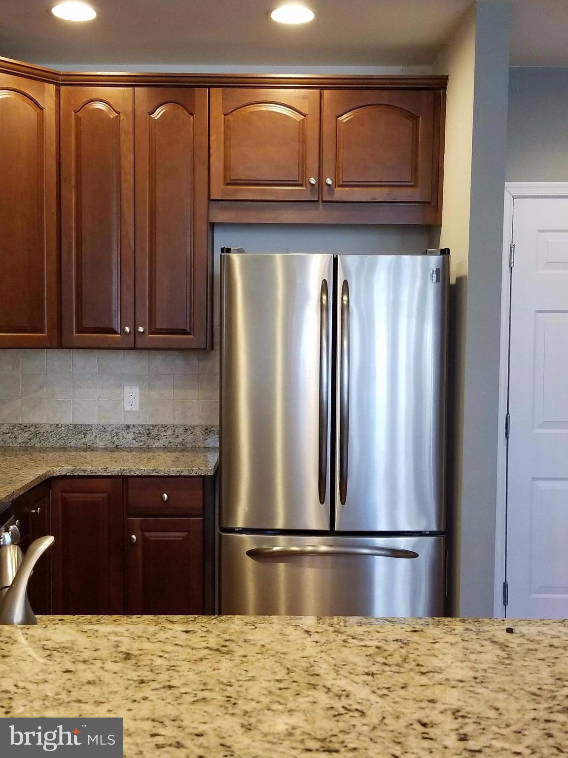 RESIDENCES AT BRAMBLETON - Residential Lease