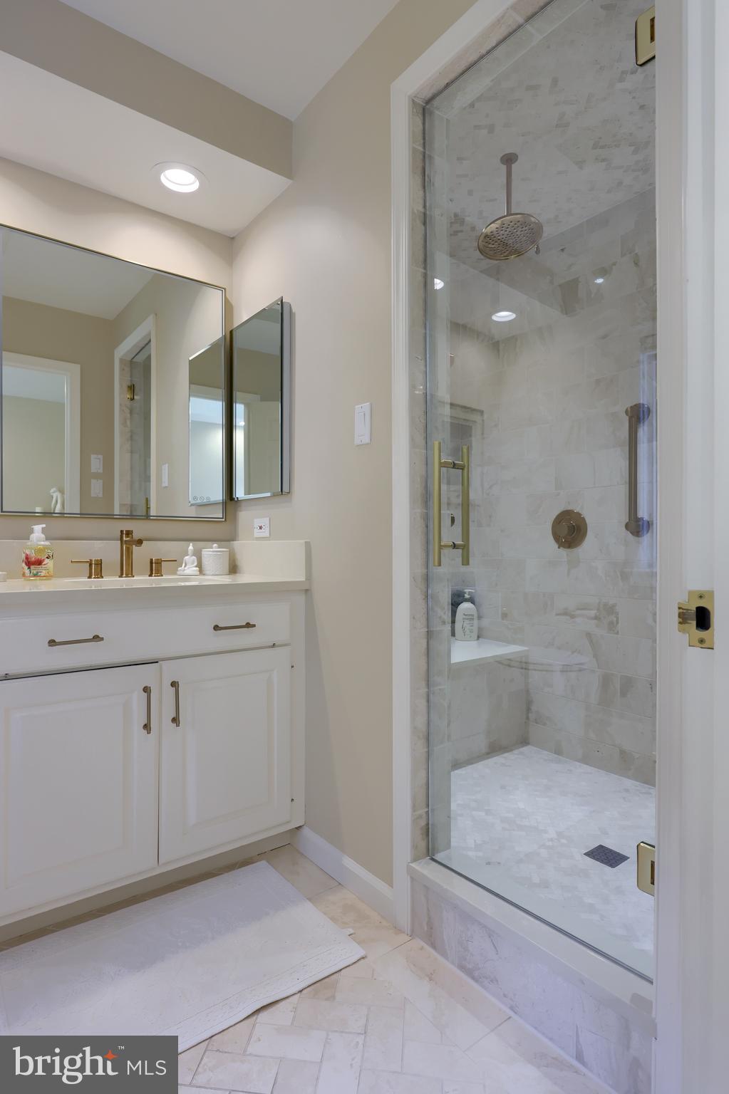 HIDDEN HILL FARM LANE - Residential