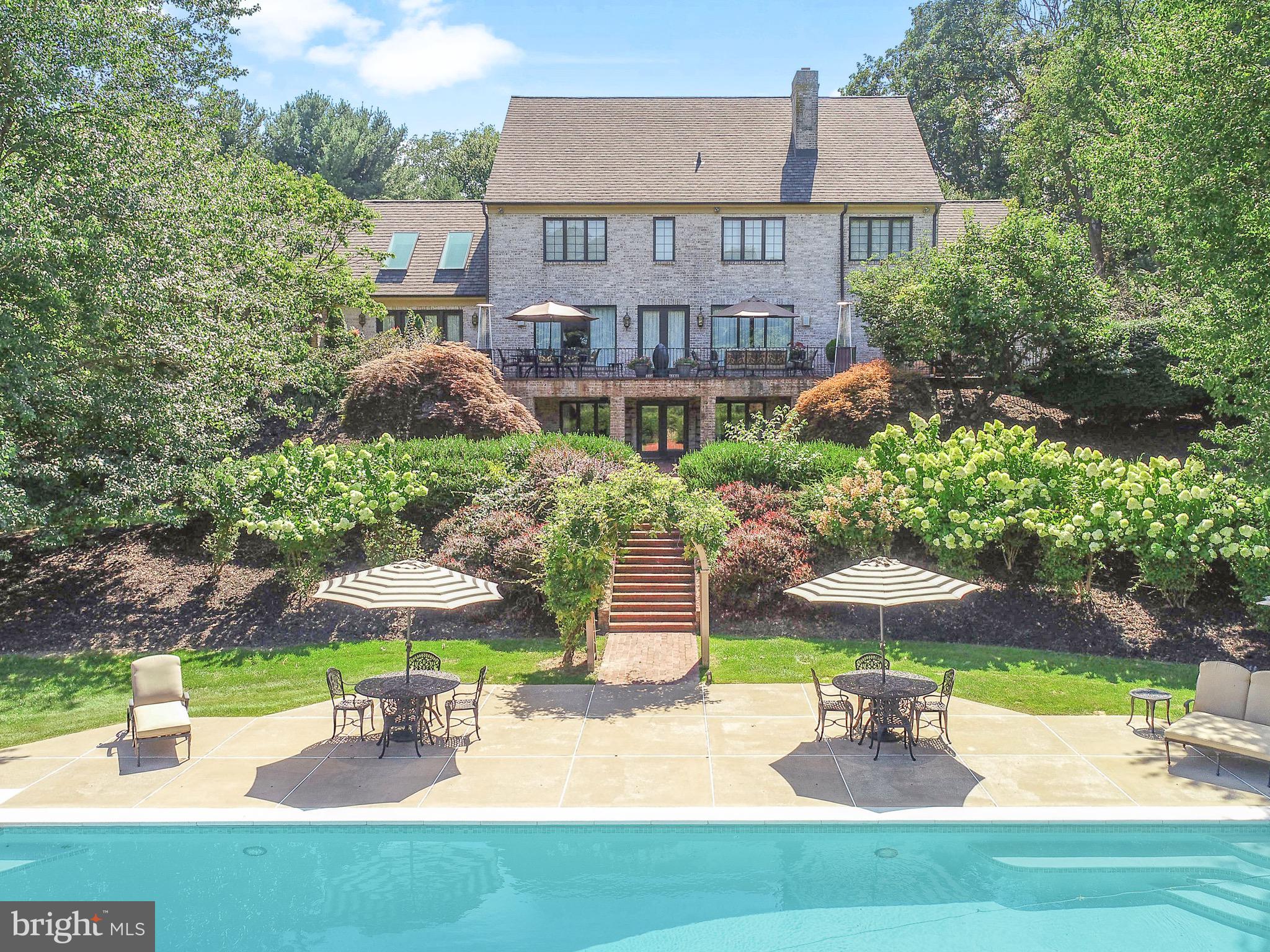 HIDDEN HILL FARM LANE - Residential