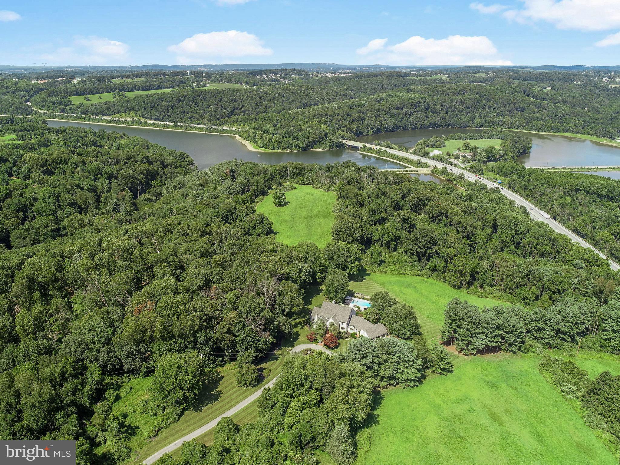 HIDDEN HILL FARM LANE - Residential