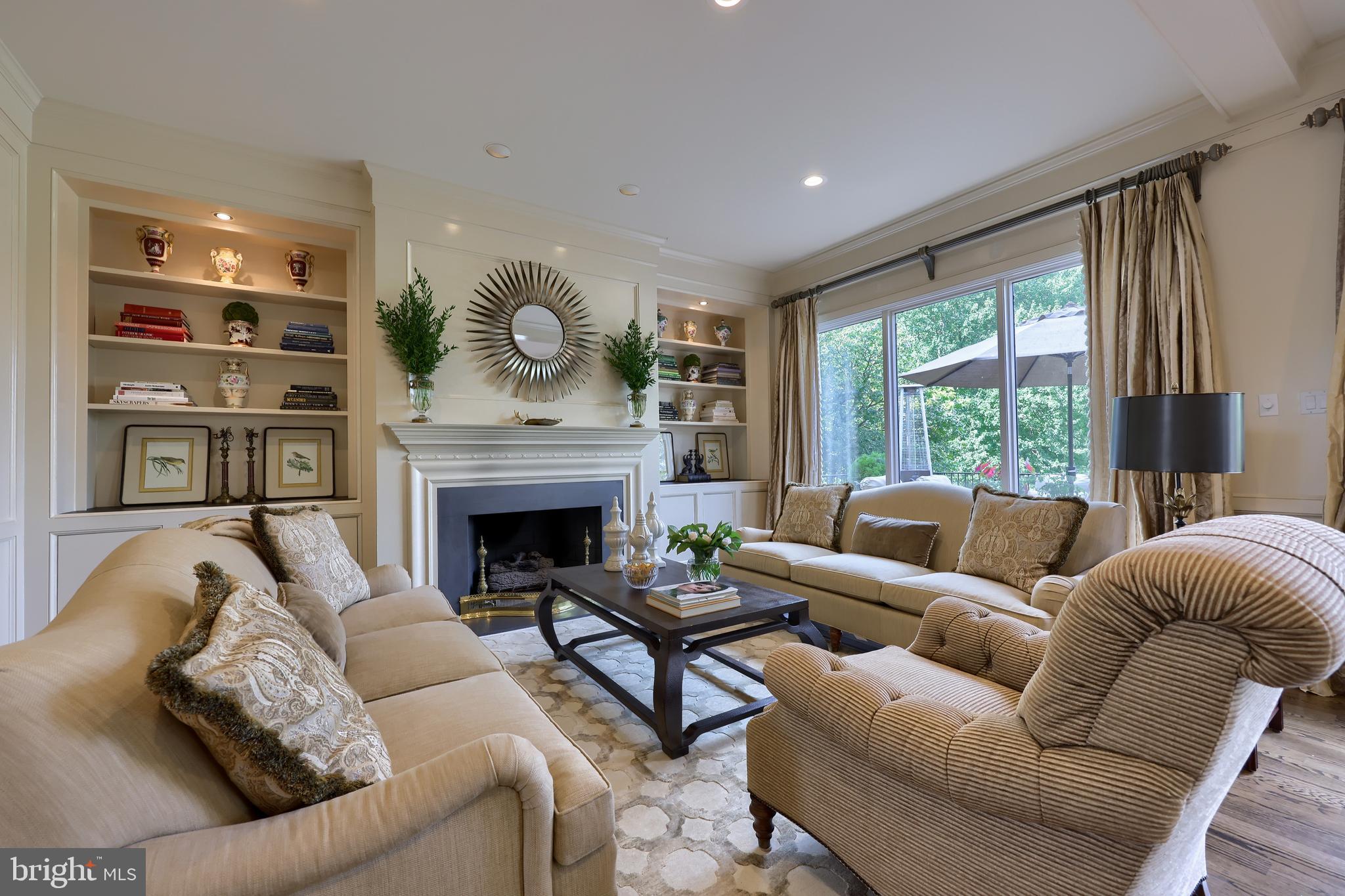 HIDDEN HILL FARM LANE - Residential