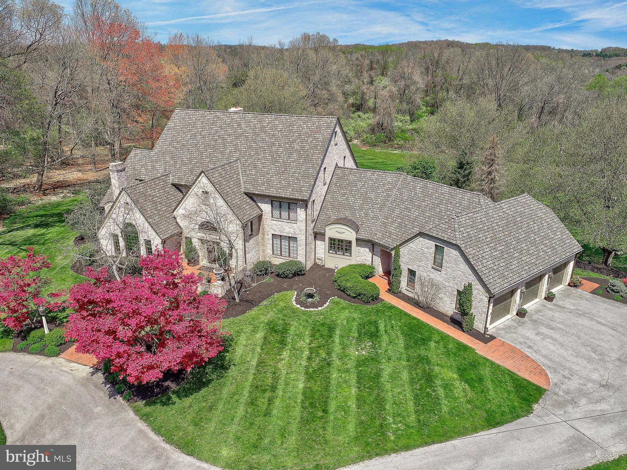 HIDDEN HILL FARM LANE - Residential